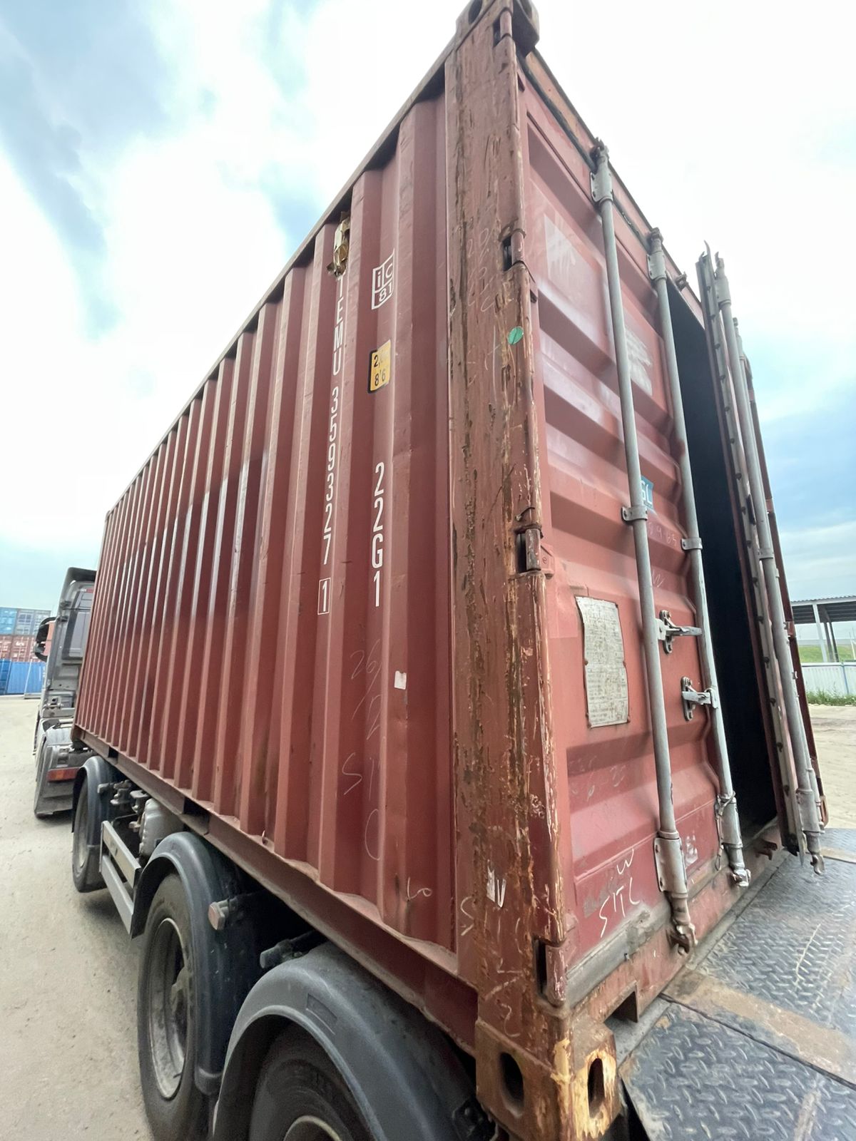 Морской контейнер TEMU3593271