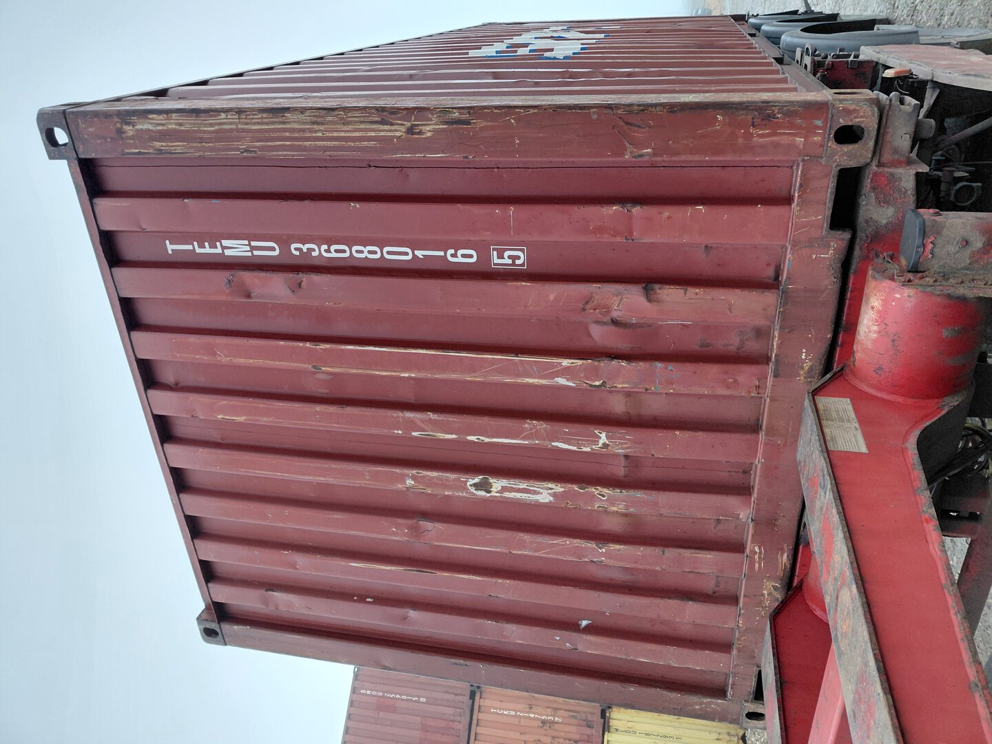 Морской контейнер TEMU3680165