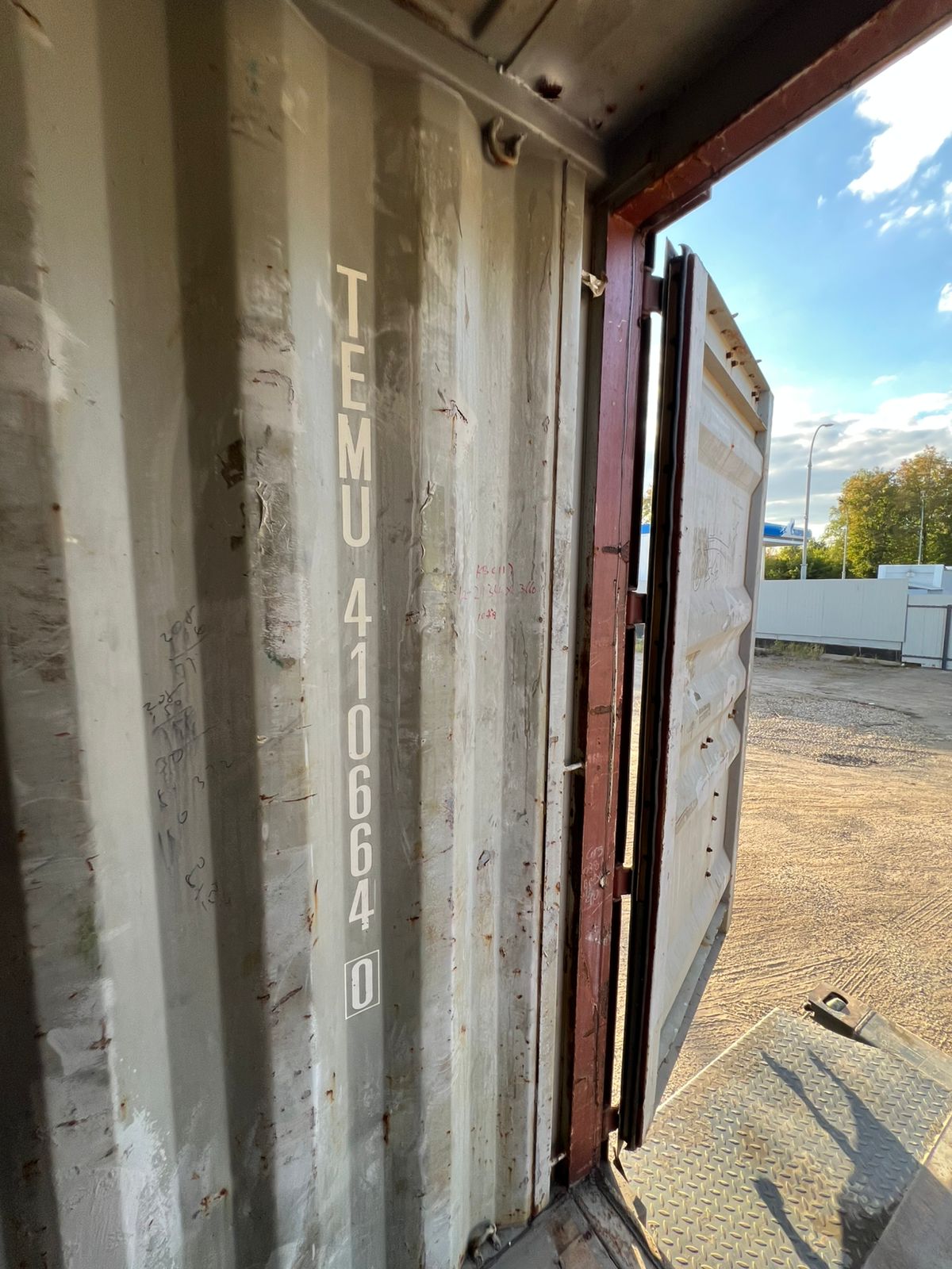 Морской контейнер TEMU4106640