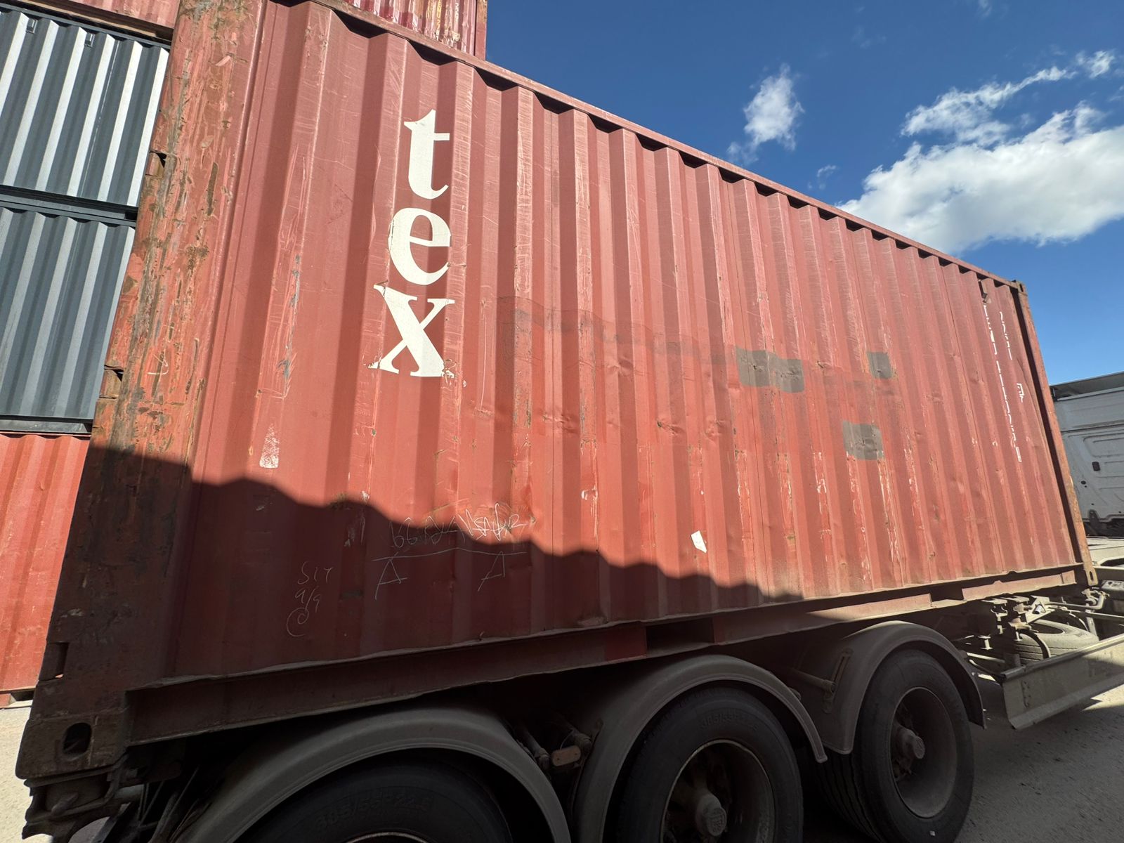 Морской контейнер TEMU4140264