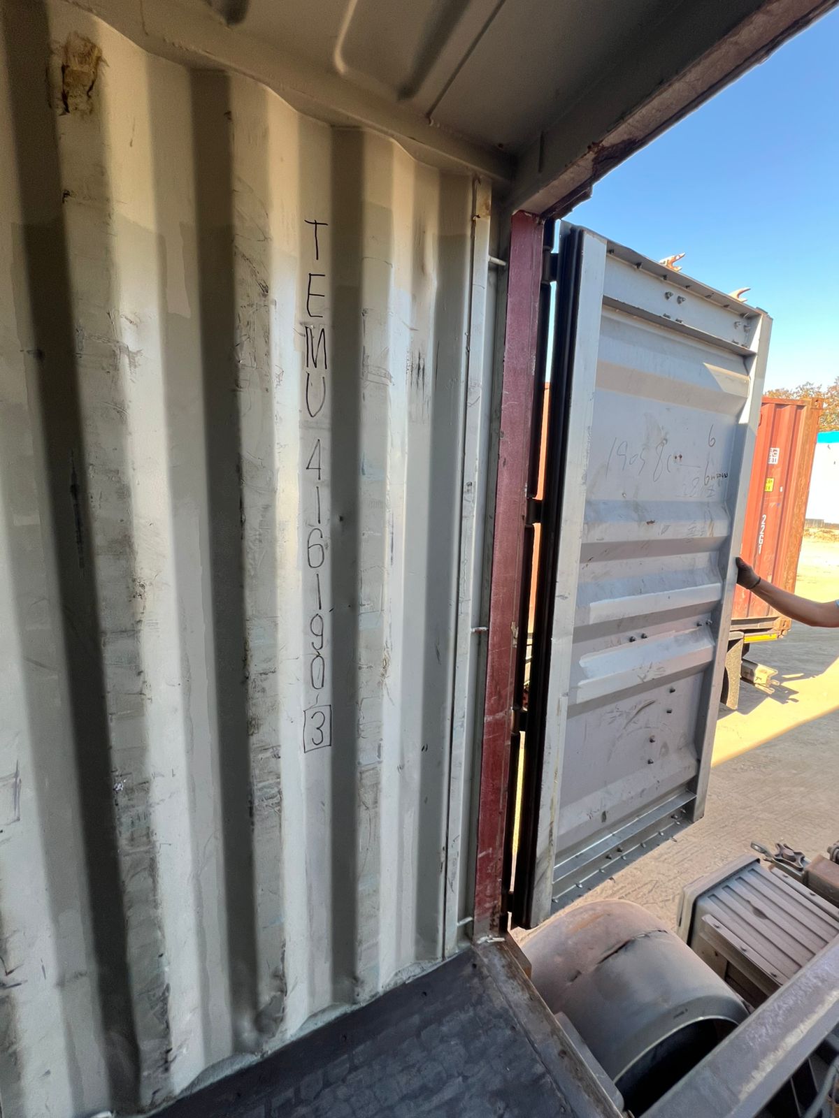 Морской контейнер TEMU4161903