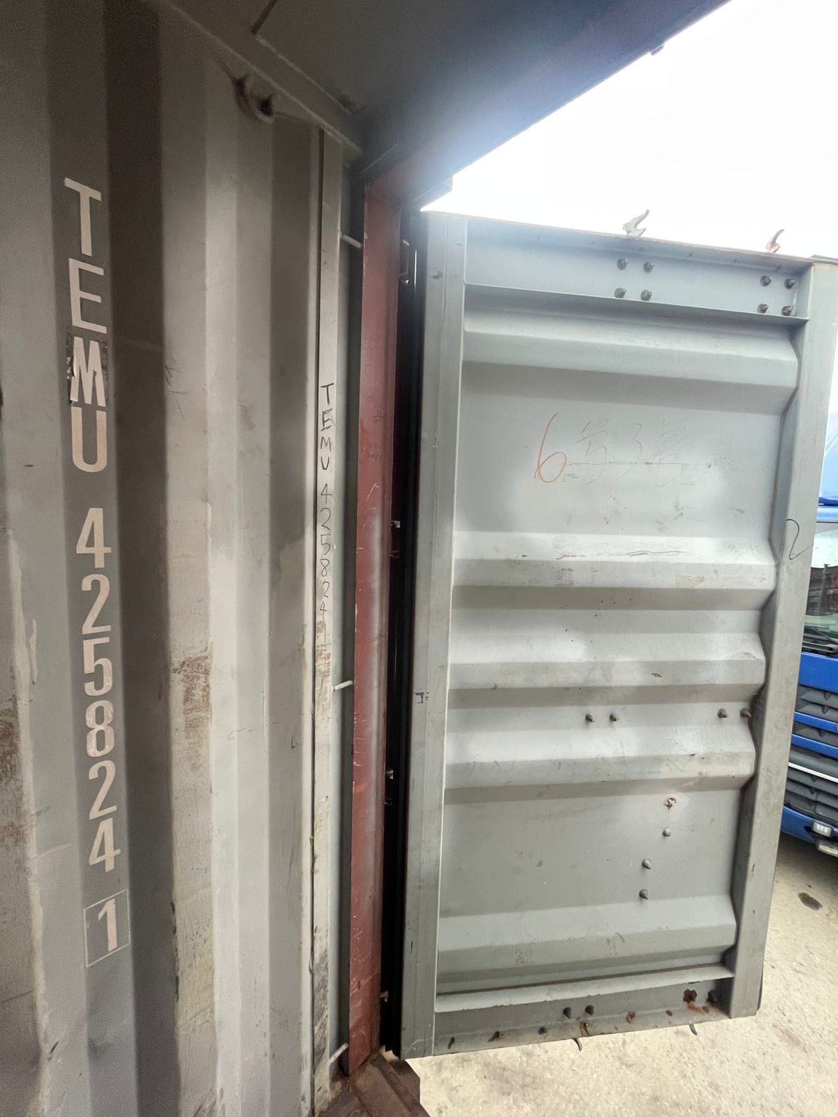 Морской контейнер TEMU4258241