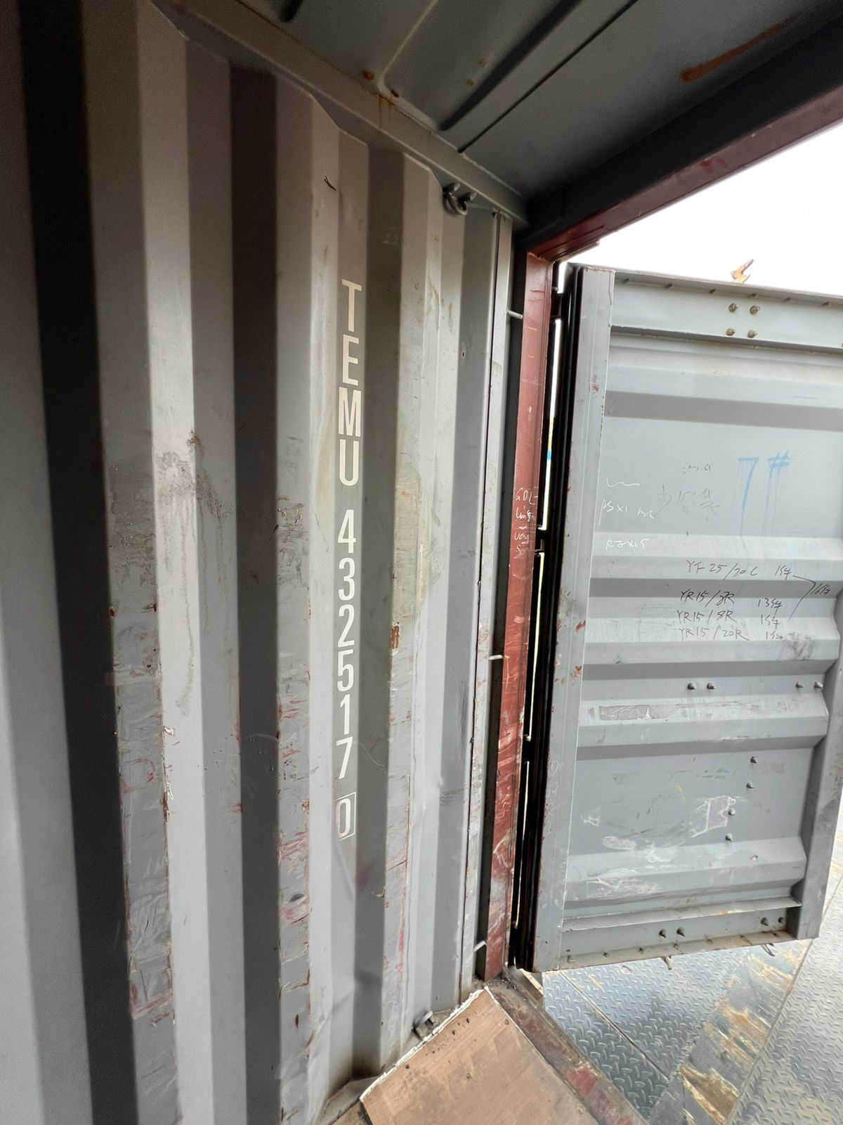 Морской контейнер TEMU4325170