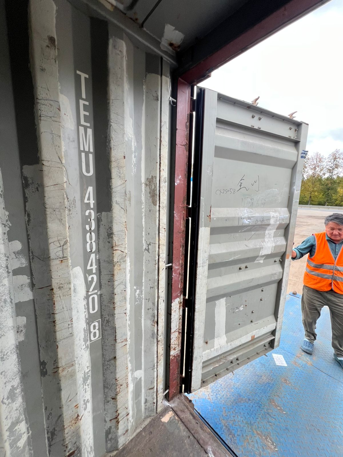 Морской контейнер TEMU4384208