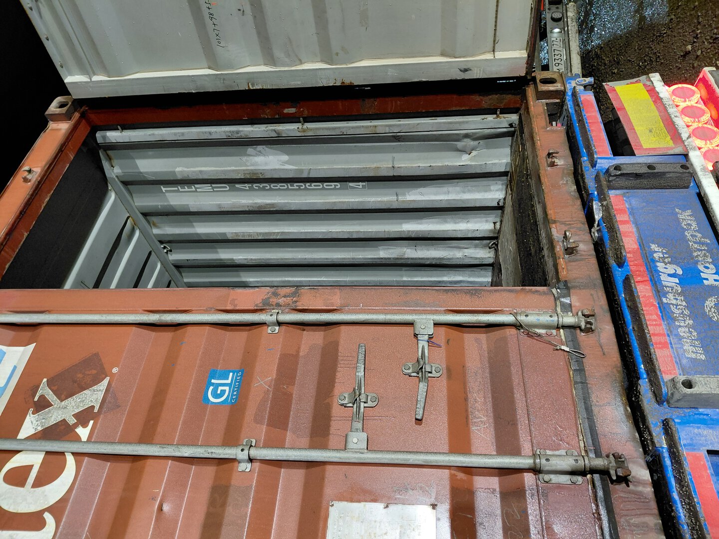 Морской контейнер TEMU4385694