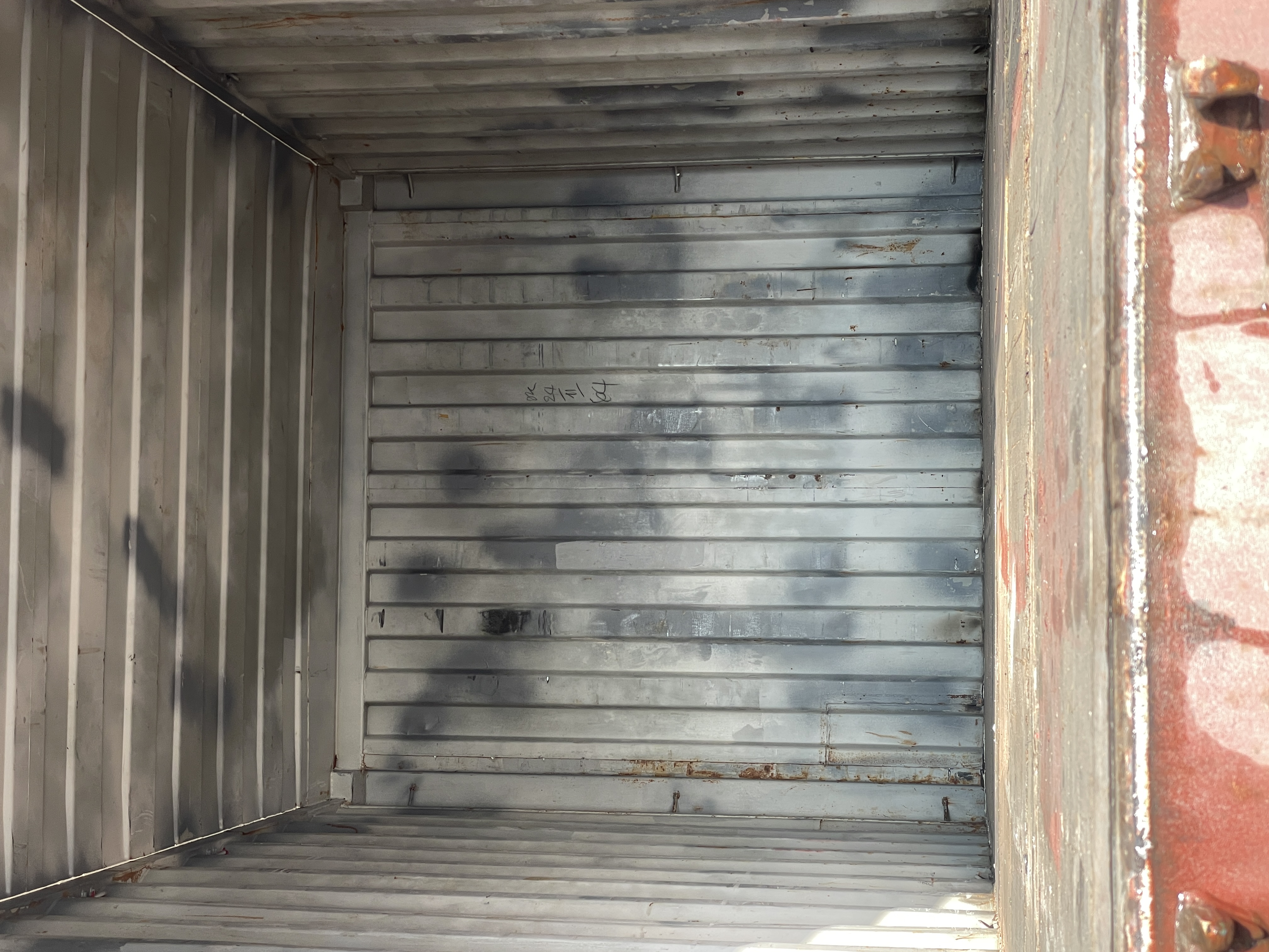 Морской контейнер TEMU4424126