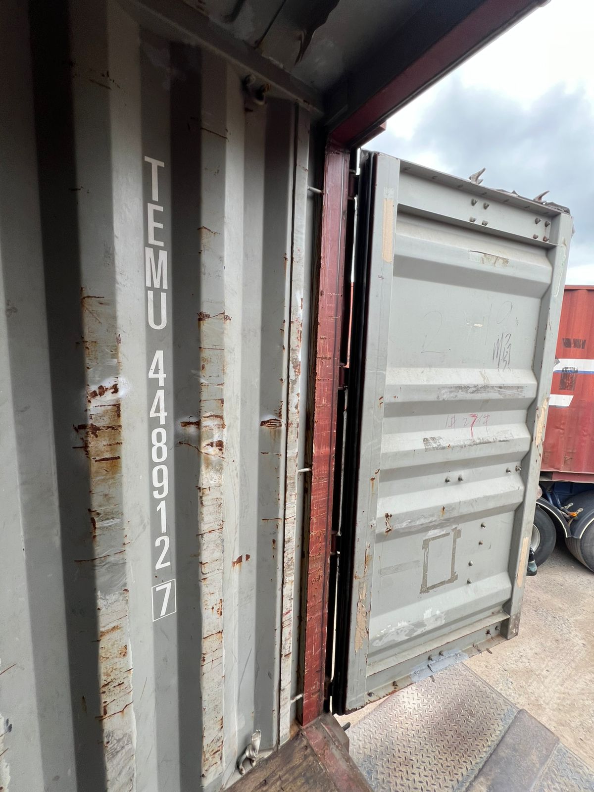 Морской контейнер TEMU4489127