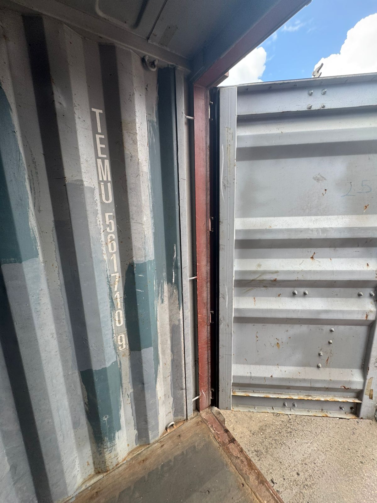 Морской контейнер TEMU5617109