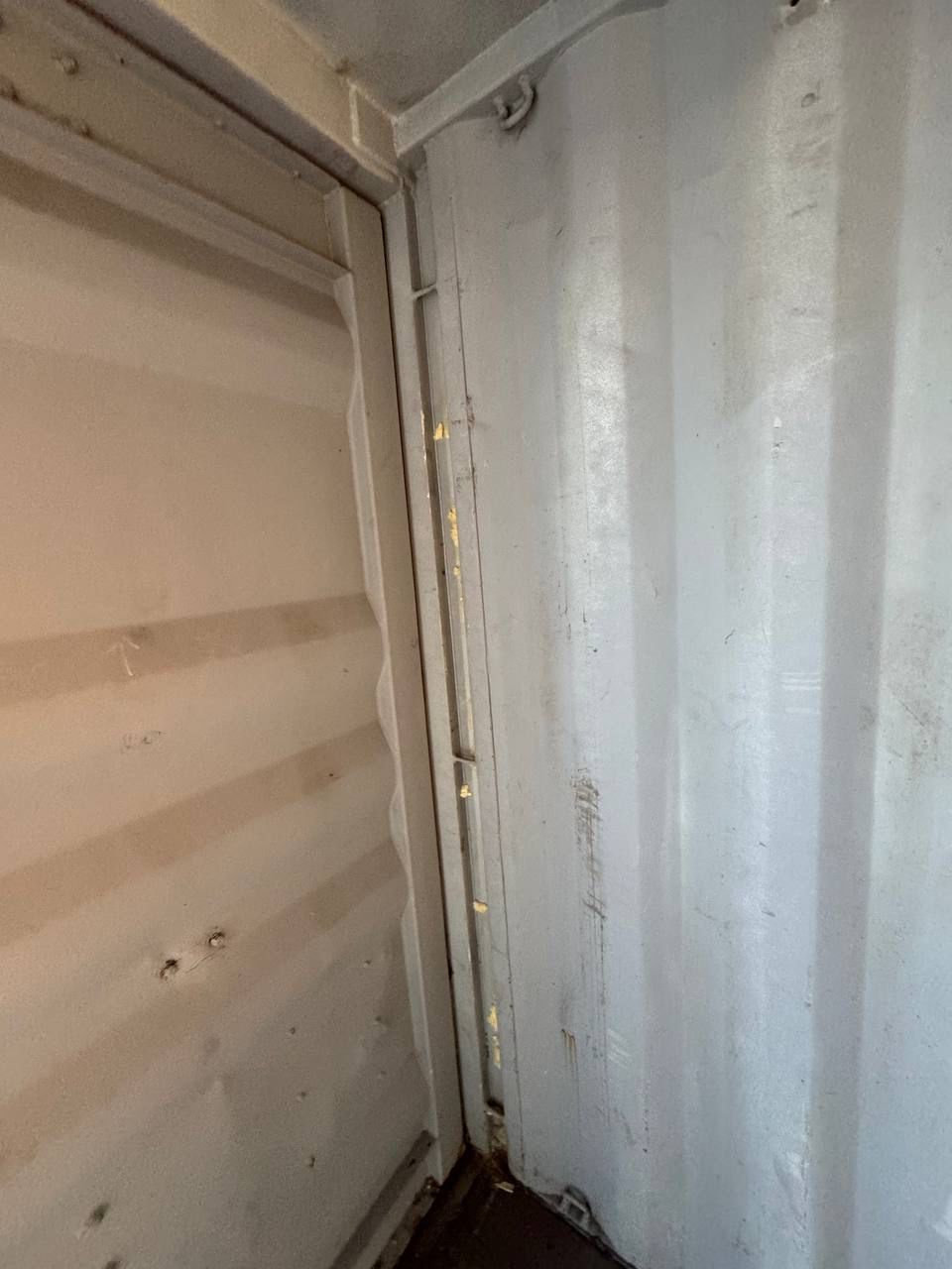 Морской контейнер TGHU0023847