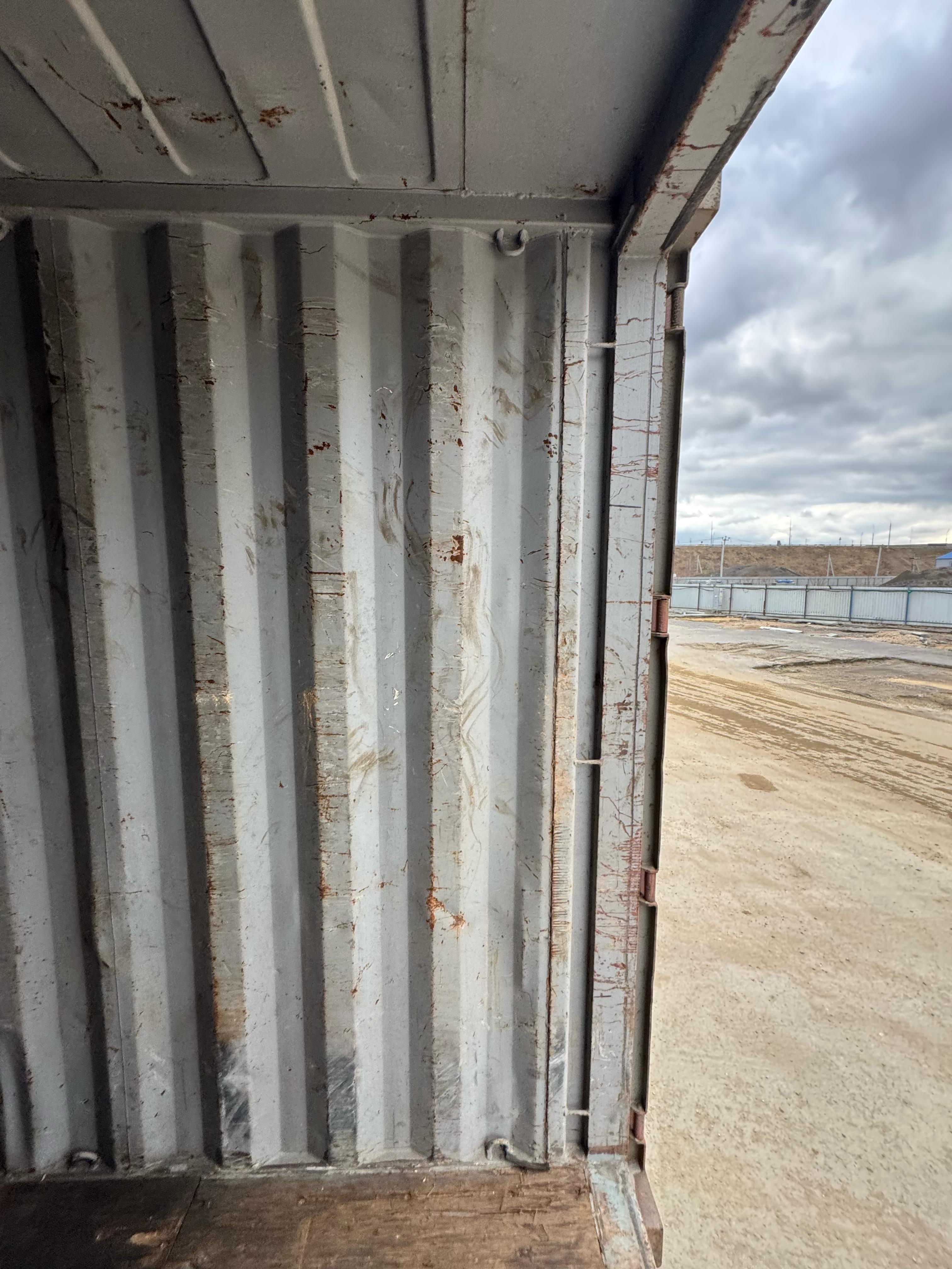 Морской контейнер TGHU0068878