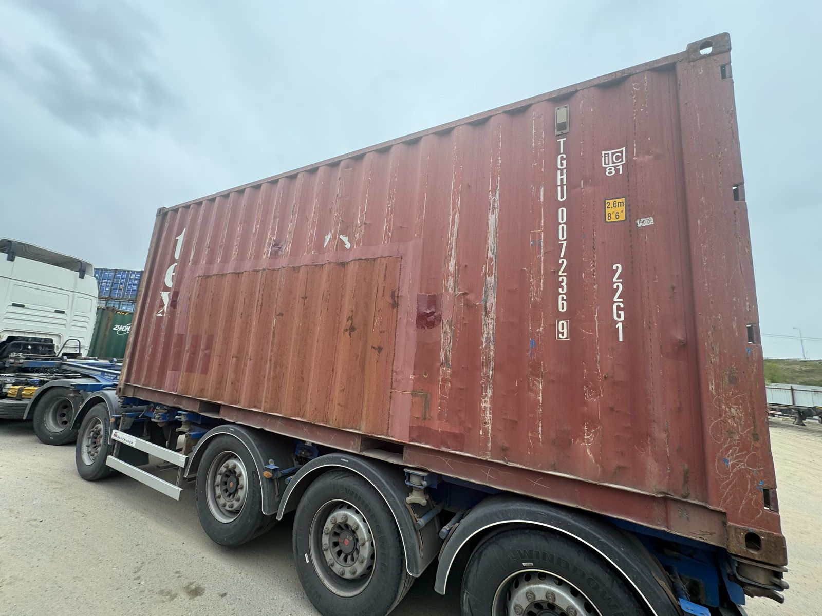 Морской контейнер TGHU0072369