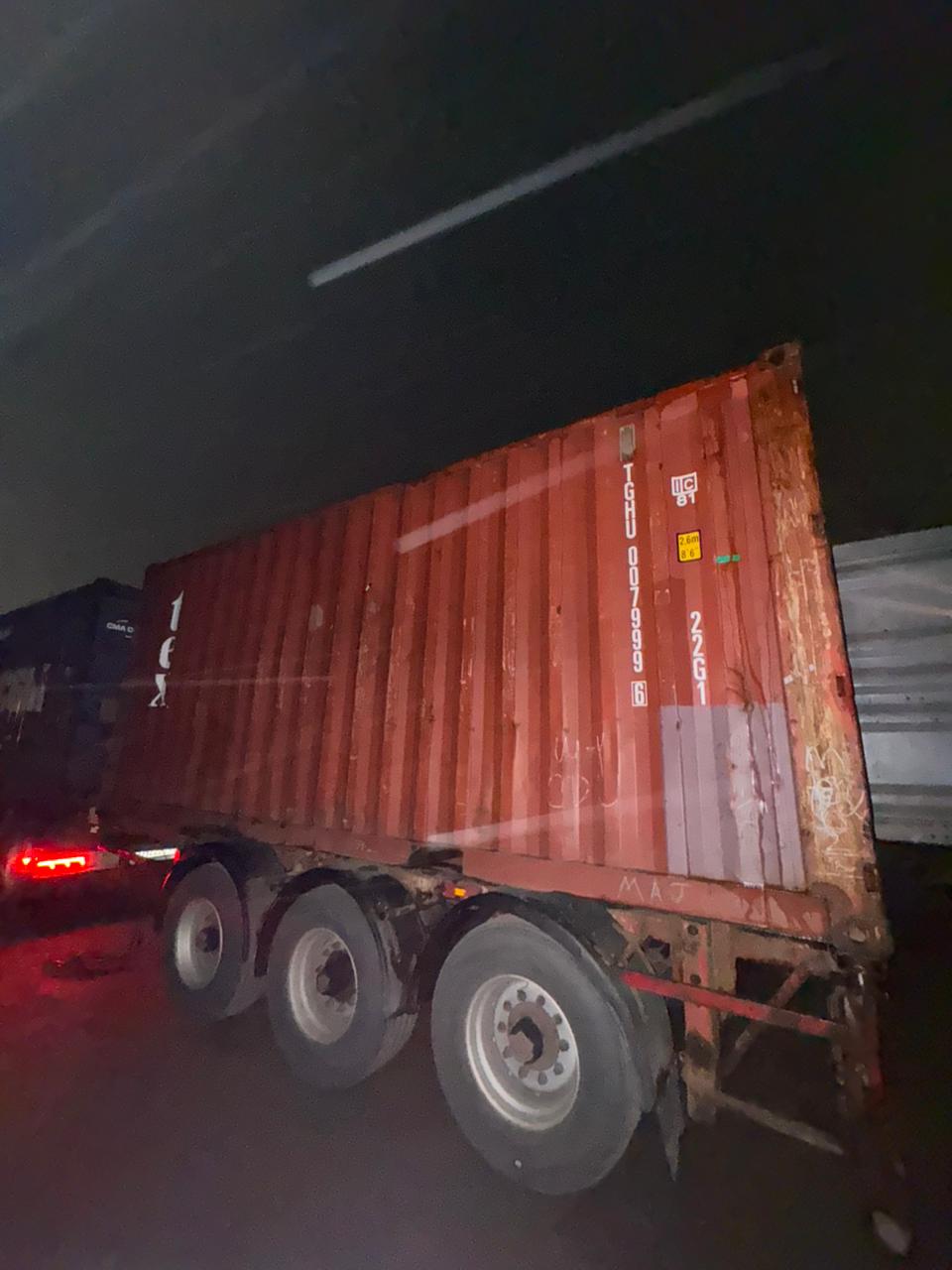 Морской контейнер TGHU0079996