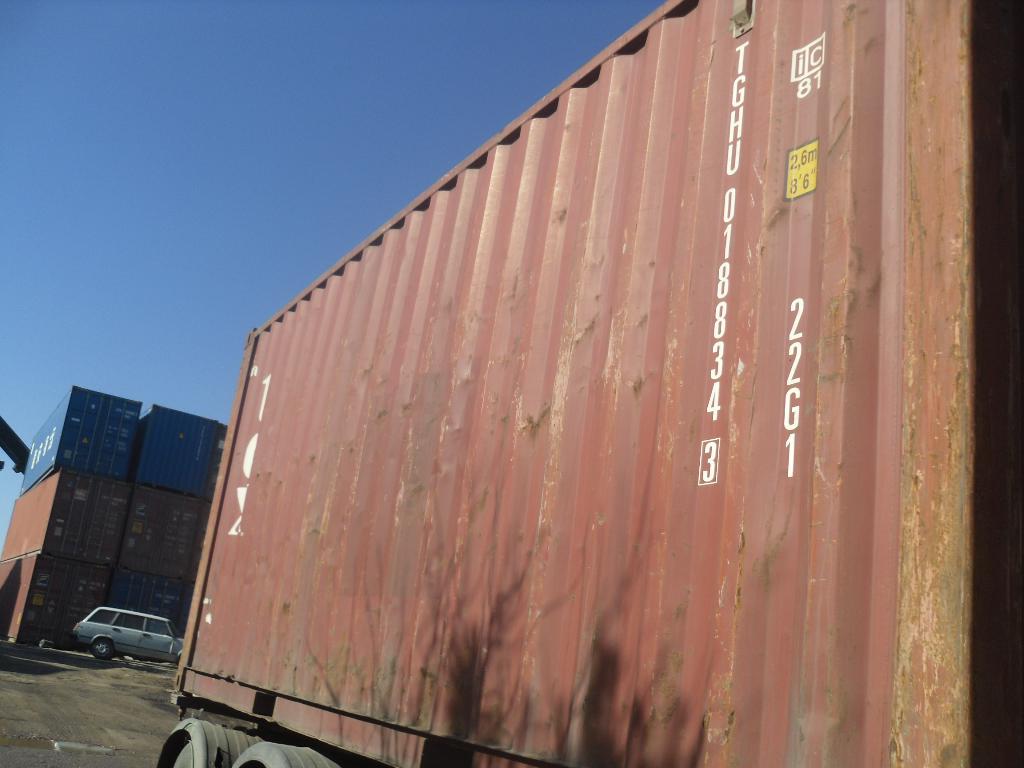 Морской контейнер TGHU0188343
