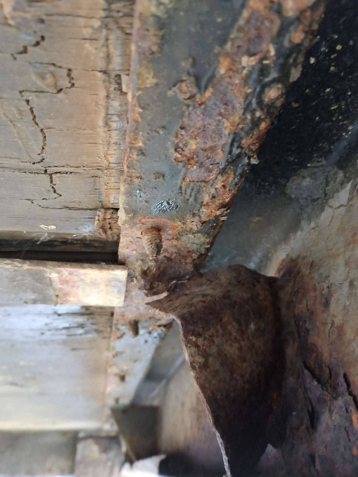 Морской контейнер TGHU0327670