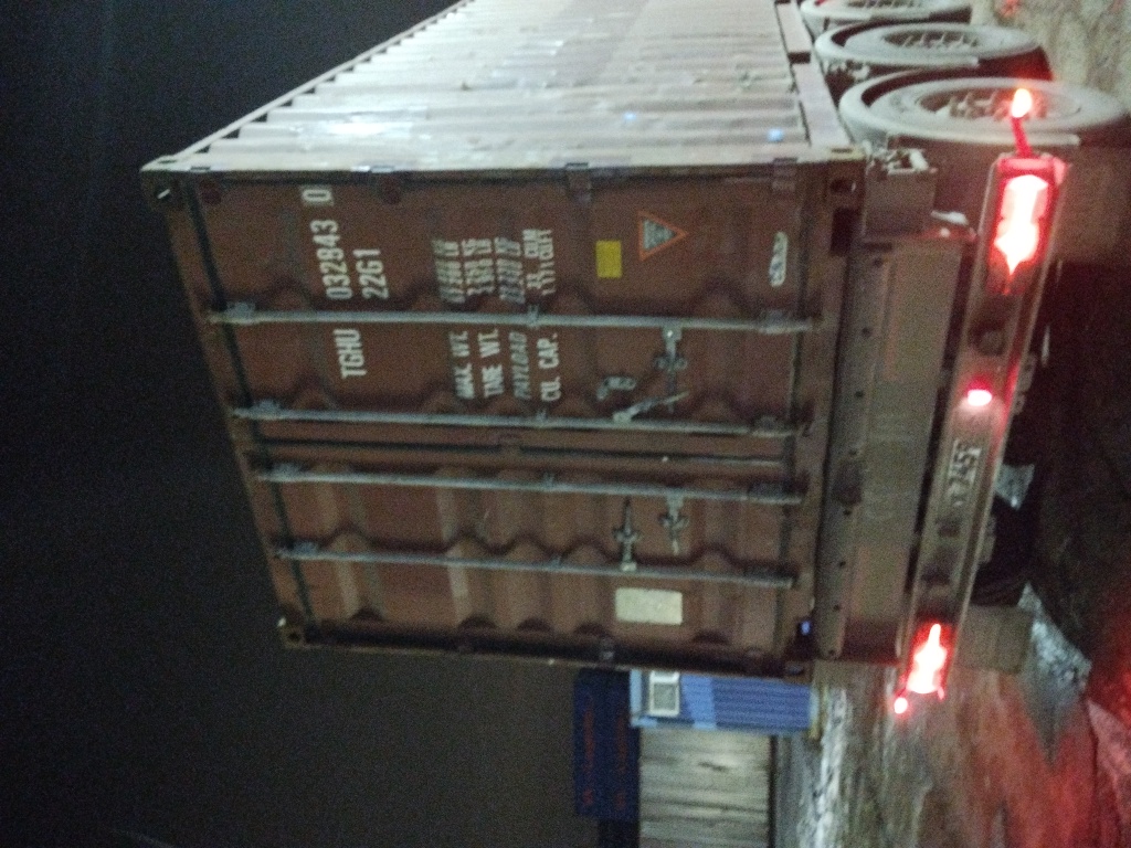 Морской контейнер TGHU0328430