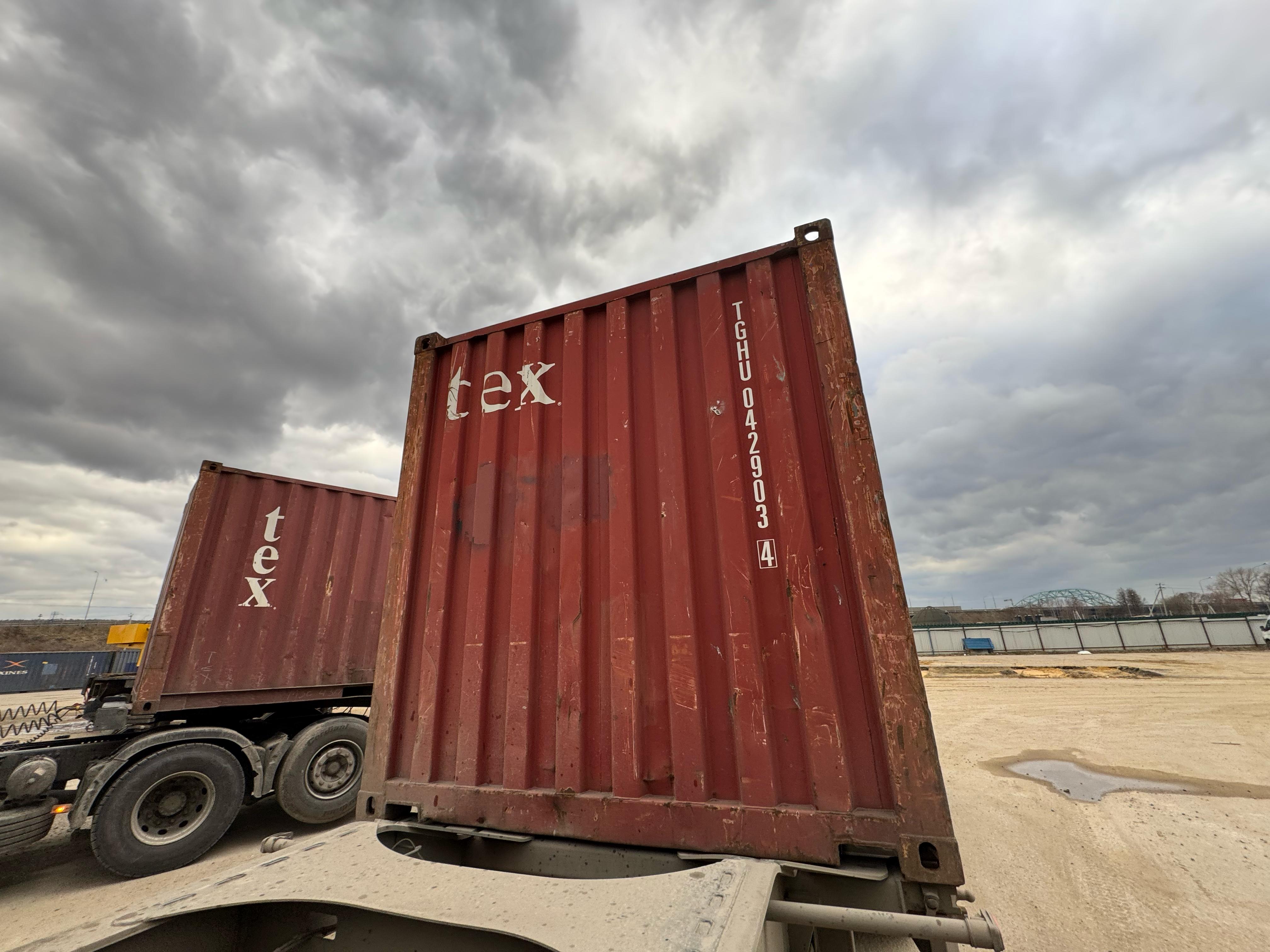 Морской контейнер TGHU0429034