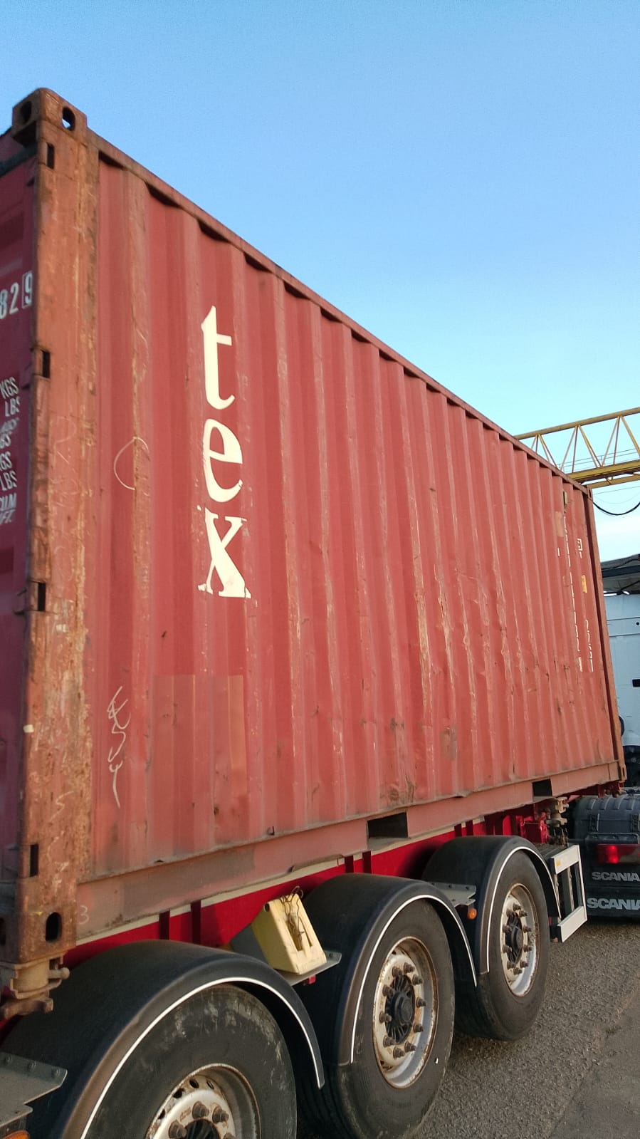 Морской контейнер TGHU0477829