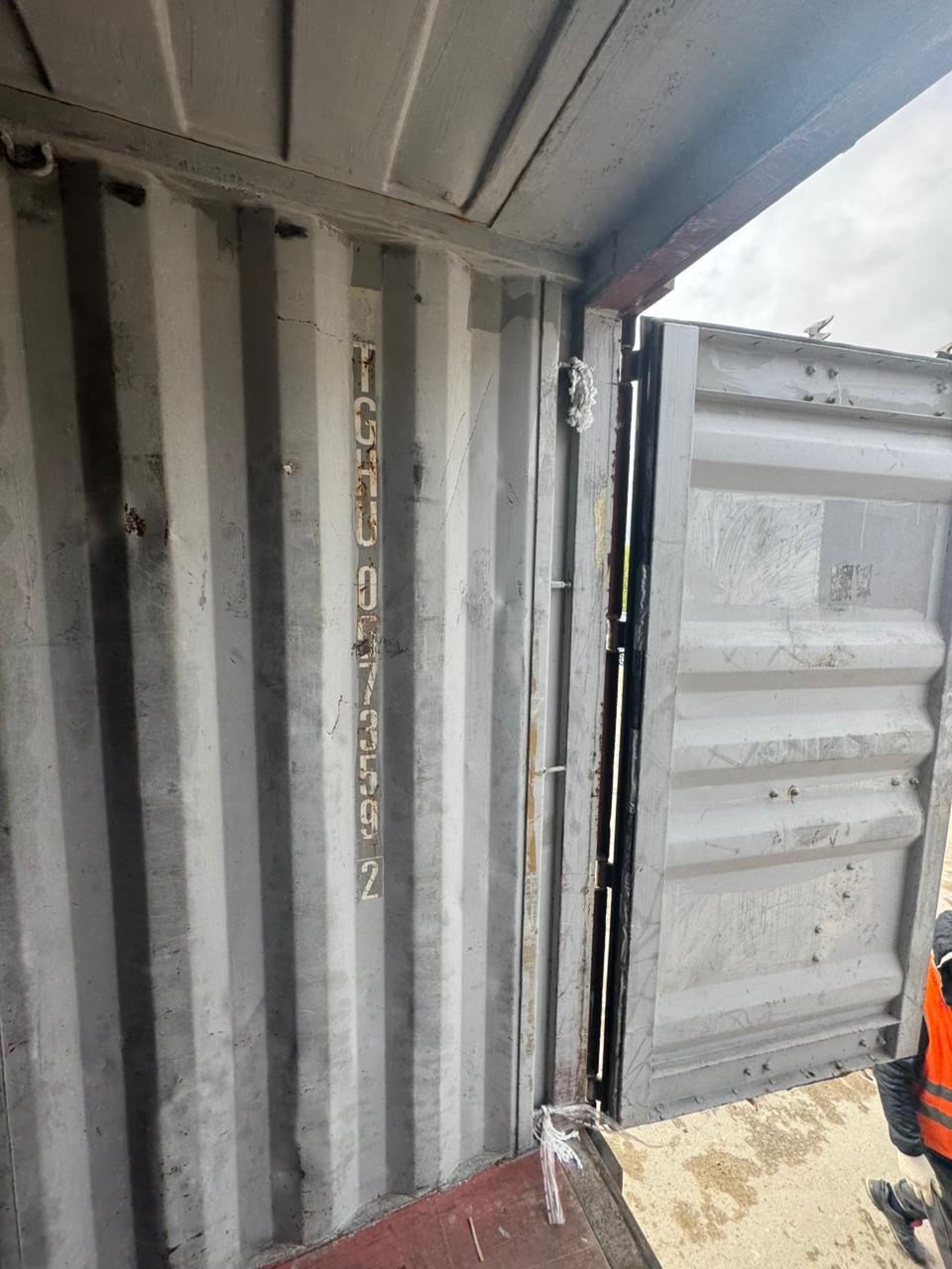 Морской контейнер TGHU0573592