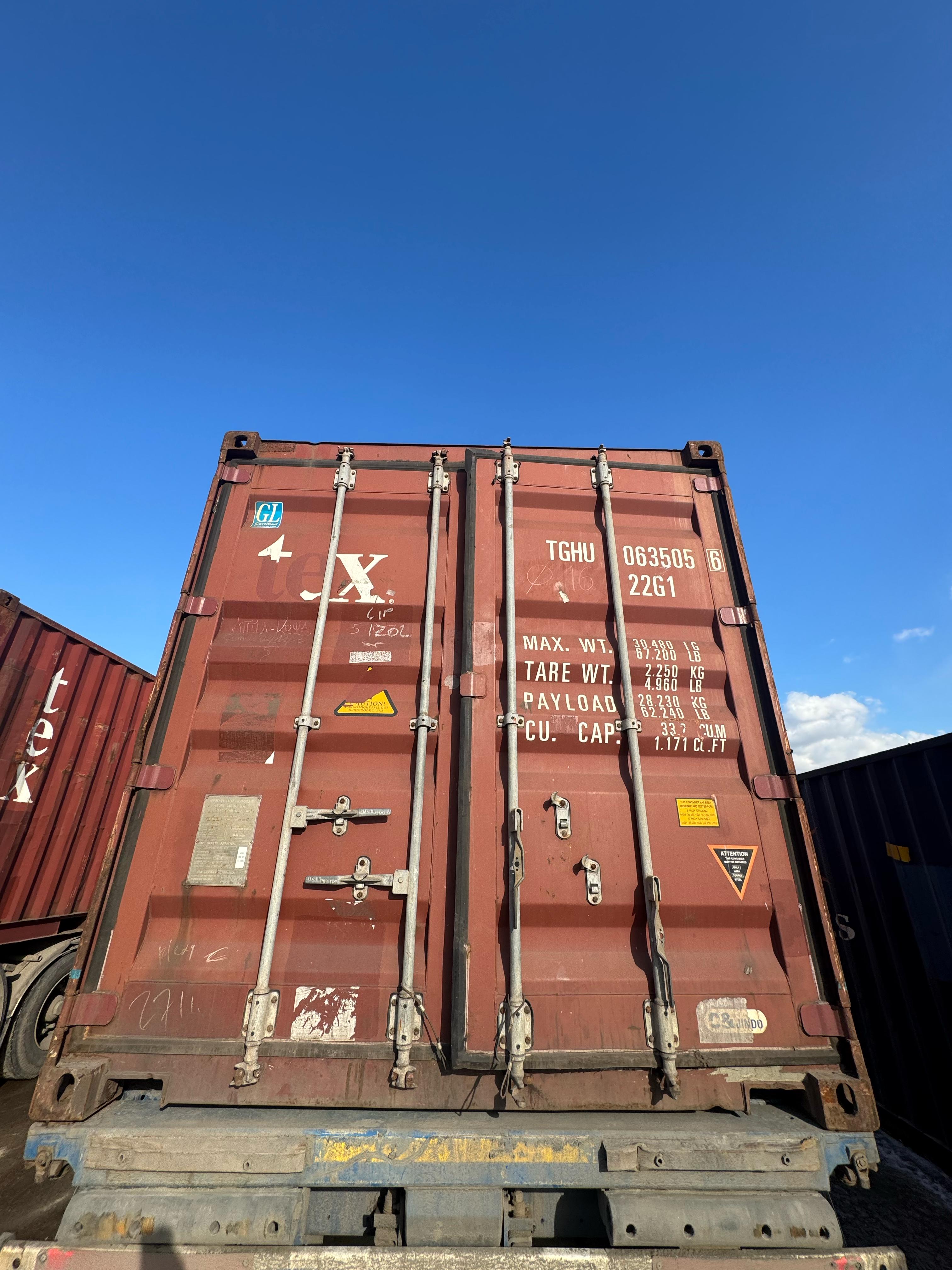 Морской контейнер TGHU0635056