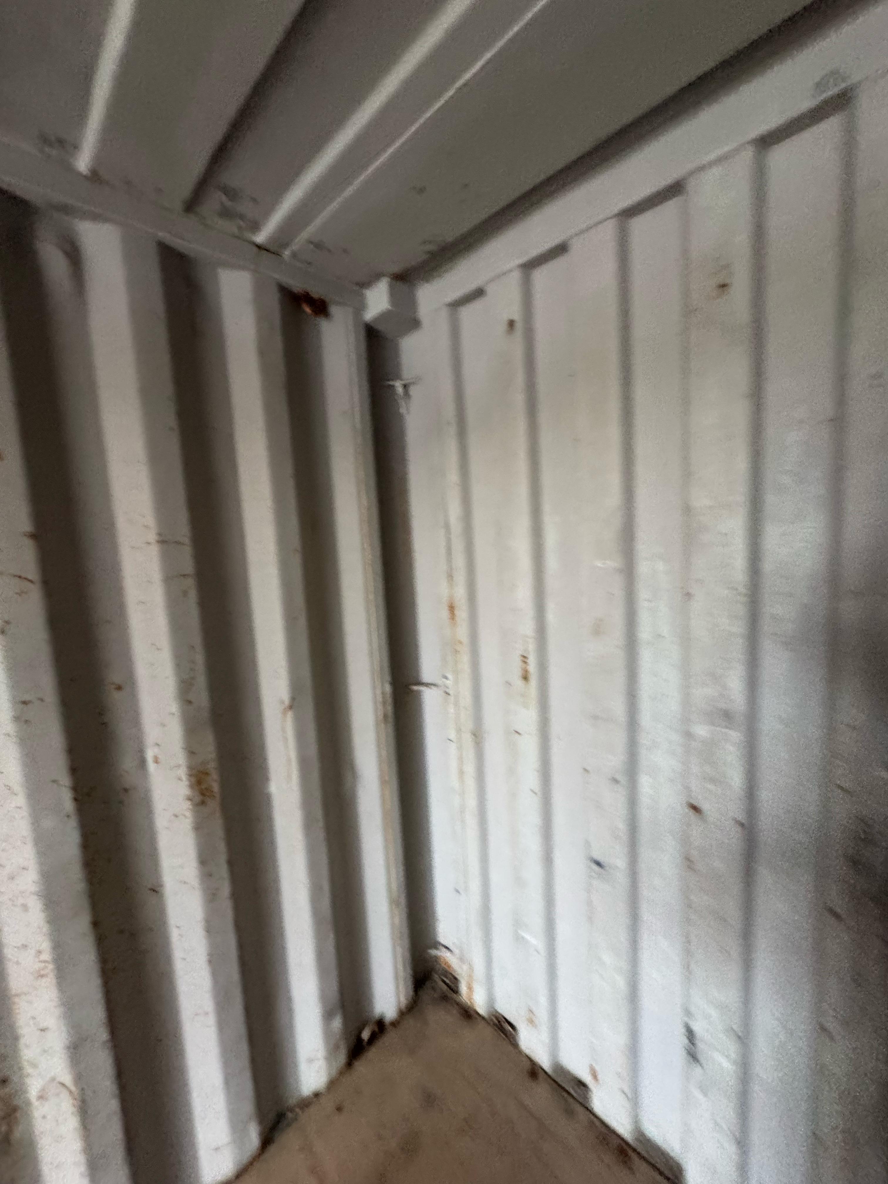 Морской контейнер TGHU0668110