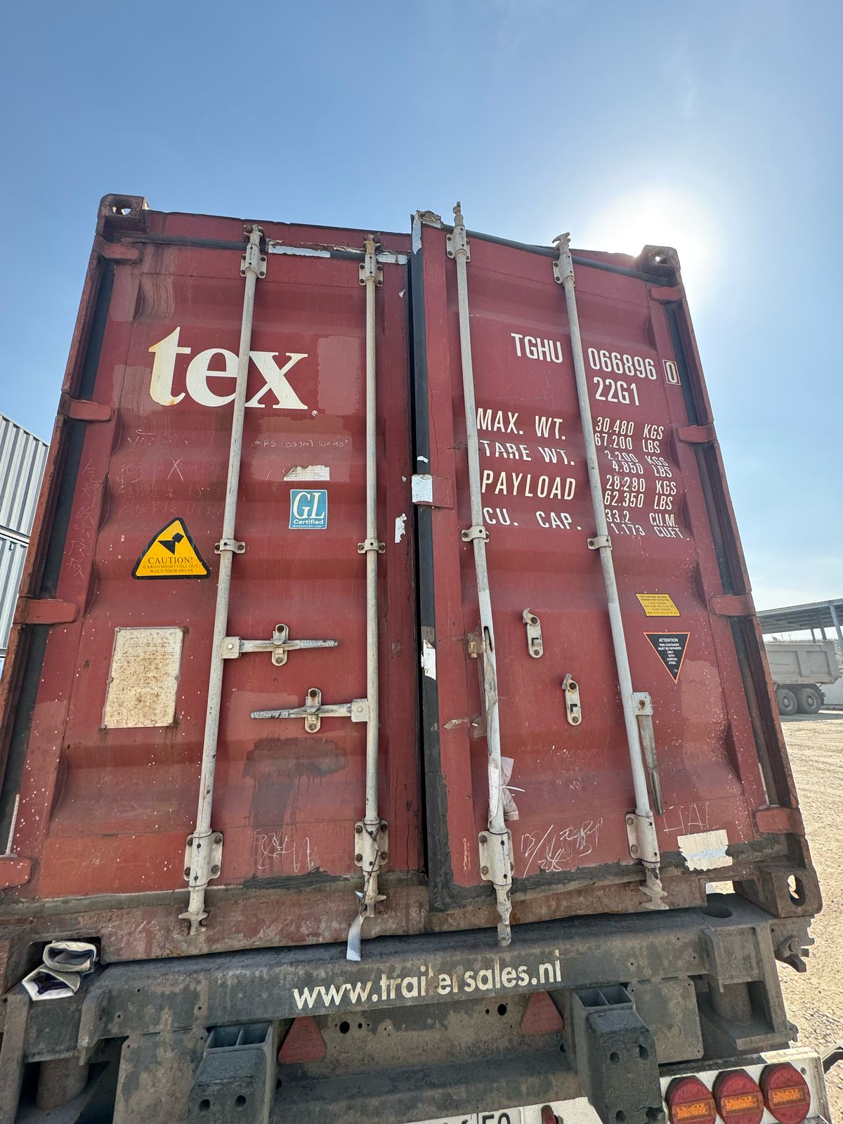 Морской контейнер TGHU0668960