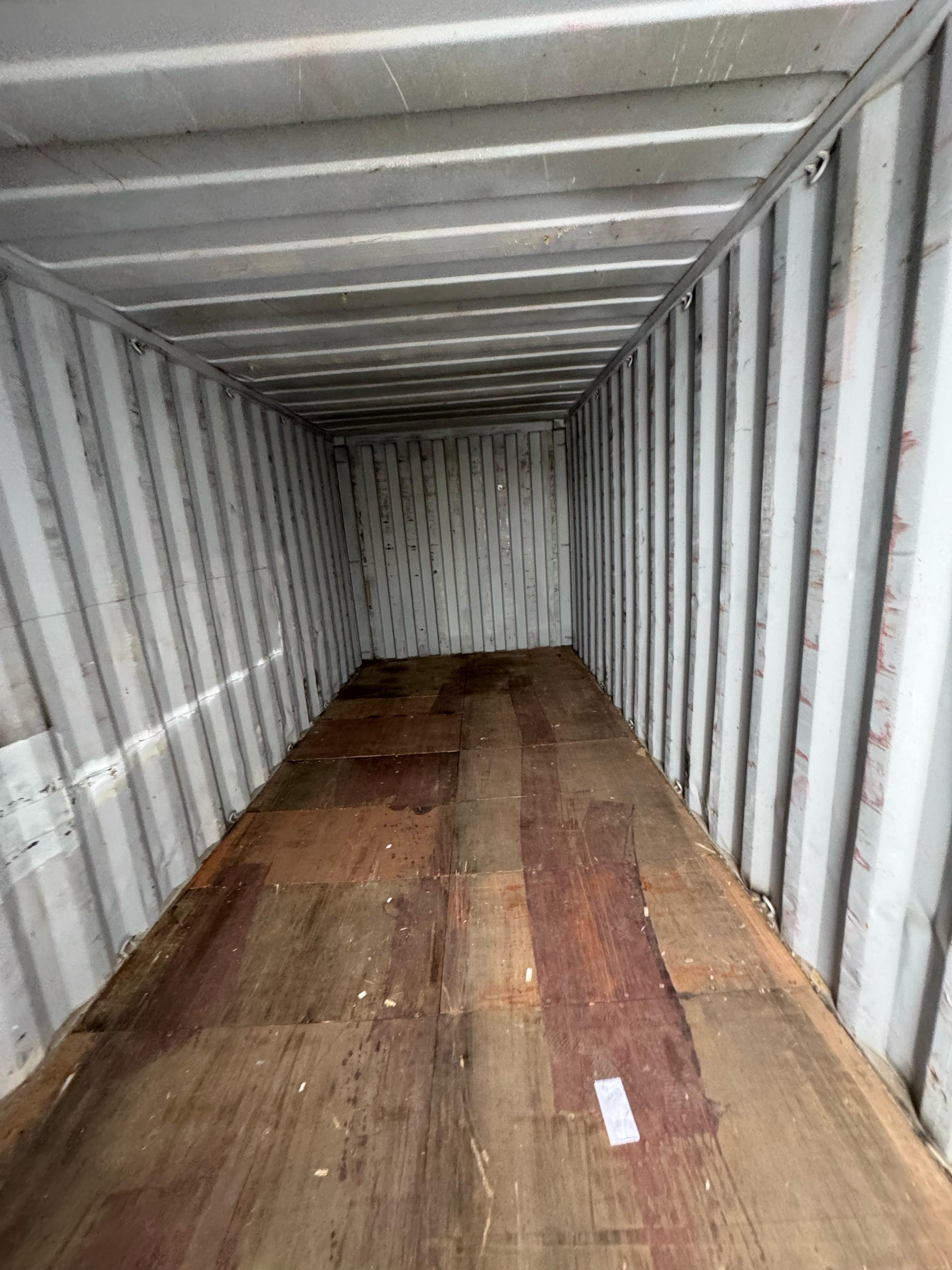 Морской контейнер TGHU0851100