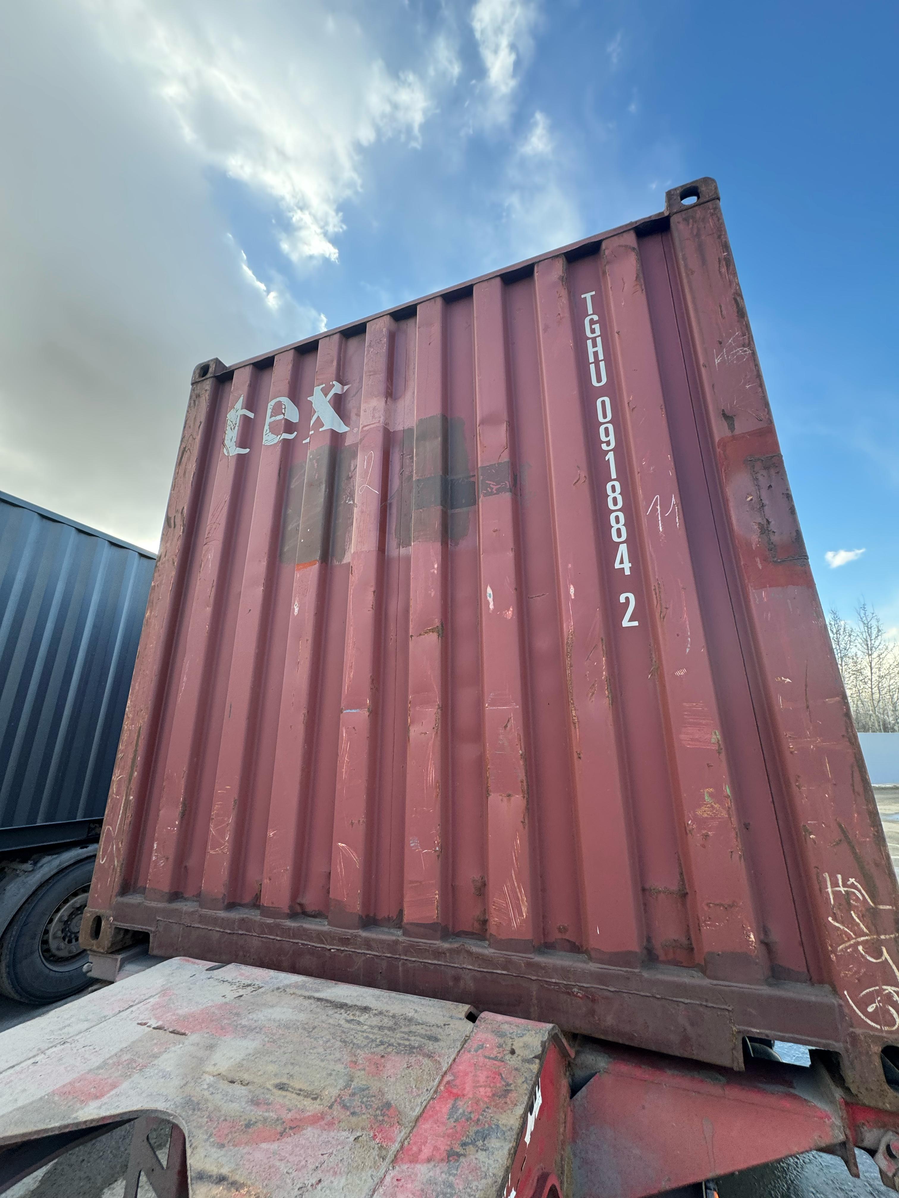 Морской контейнер TGHU0918842