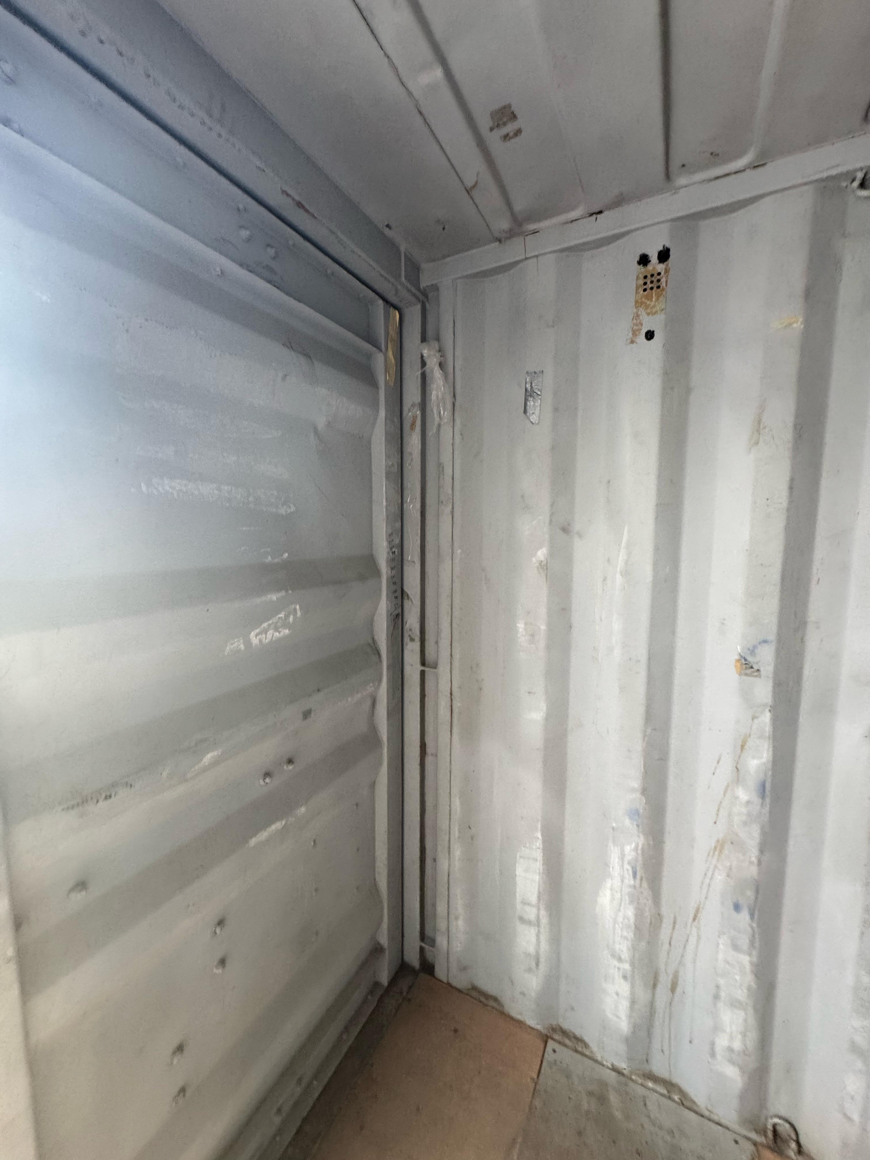 Морской контейнер TGHU0950443