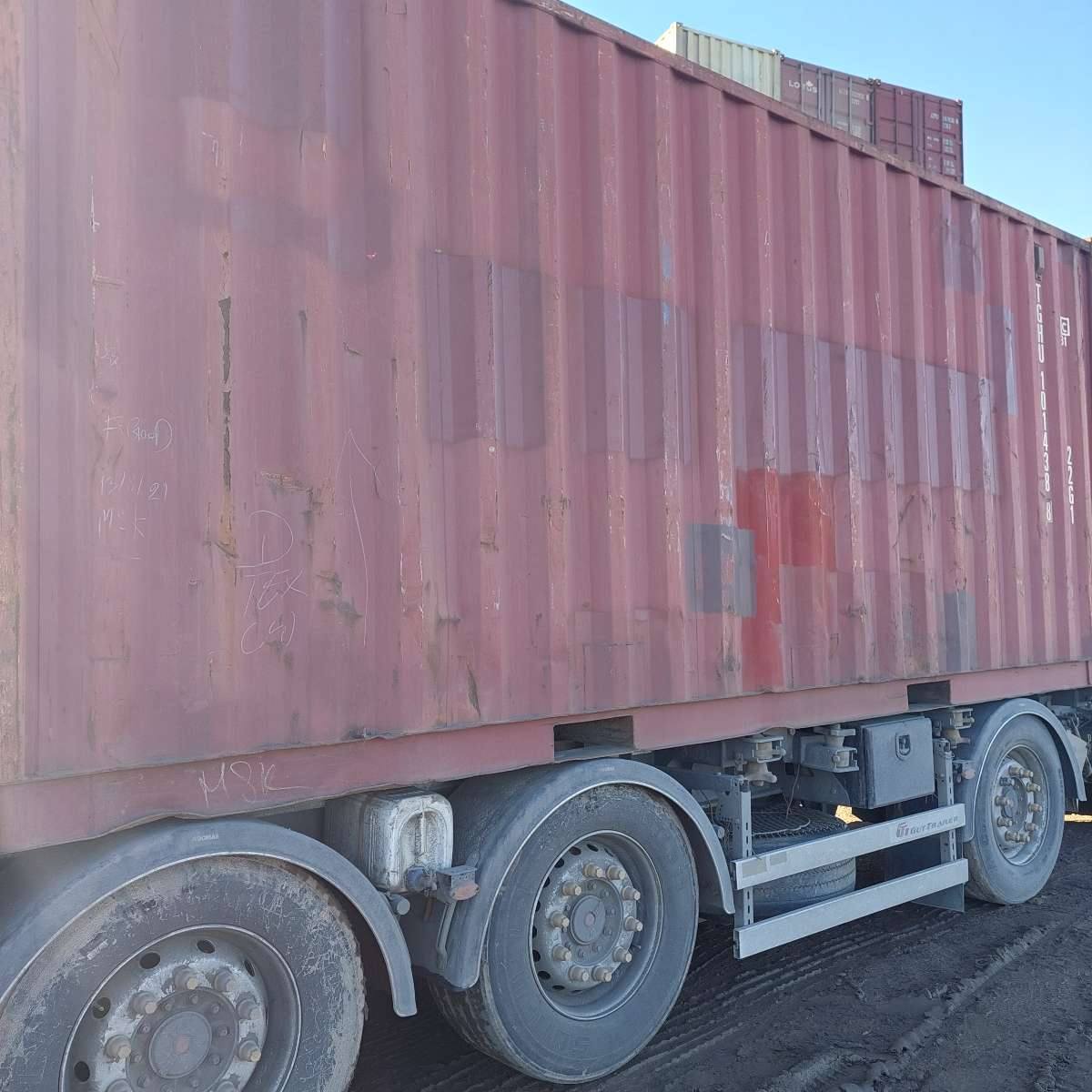 Морской контейнер TGHU1014388