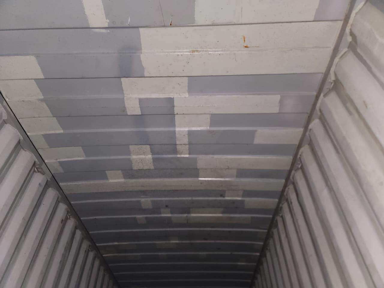 Морской контейнер TGHU1260139