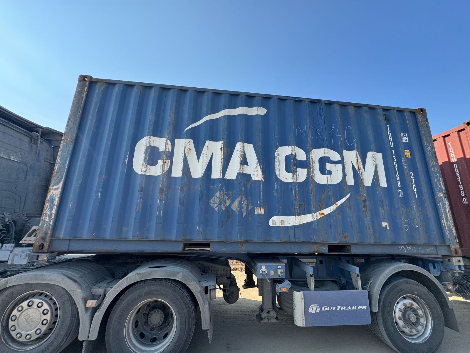 Морской контейнер TGHU1351687