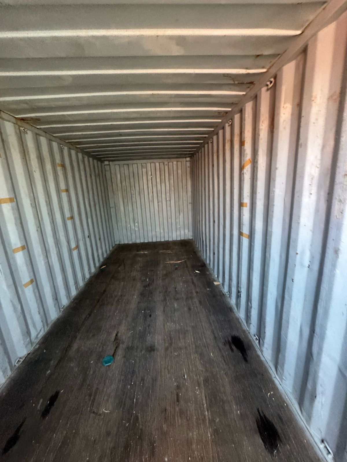 Морской контейнер TGHU1351687