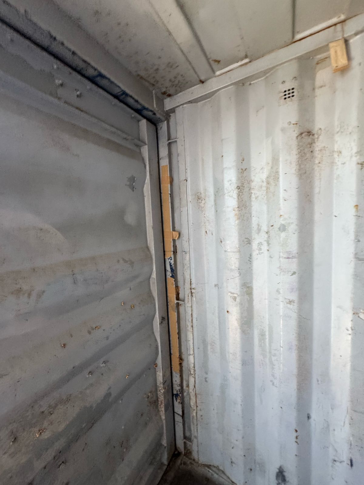 Морской контейнер TGHU1351687