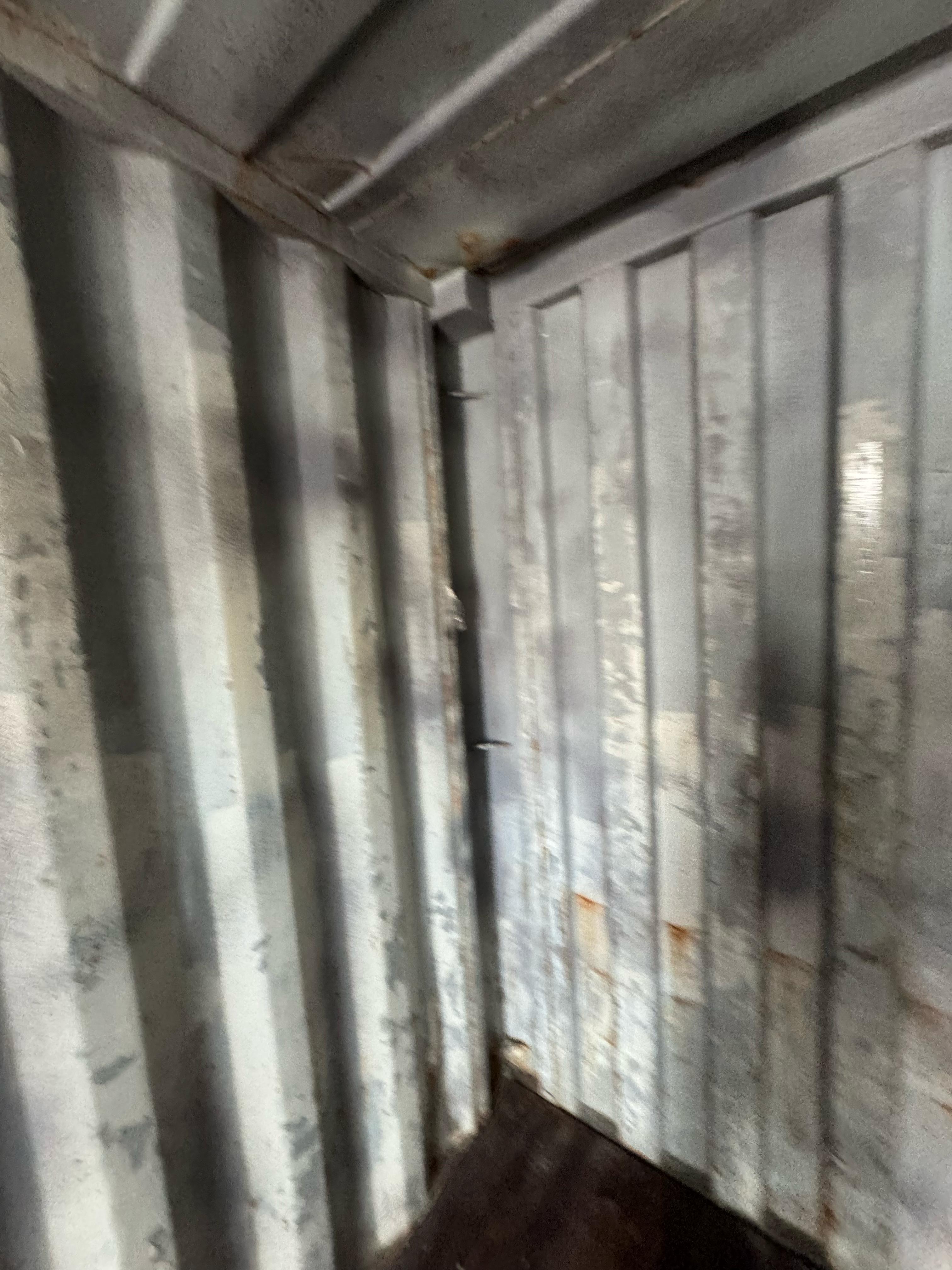 Морской контейнер TGHU1368988