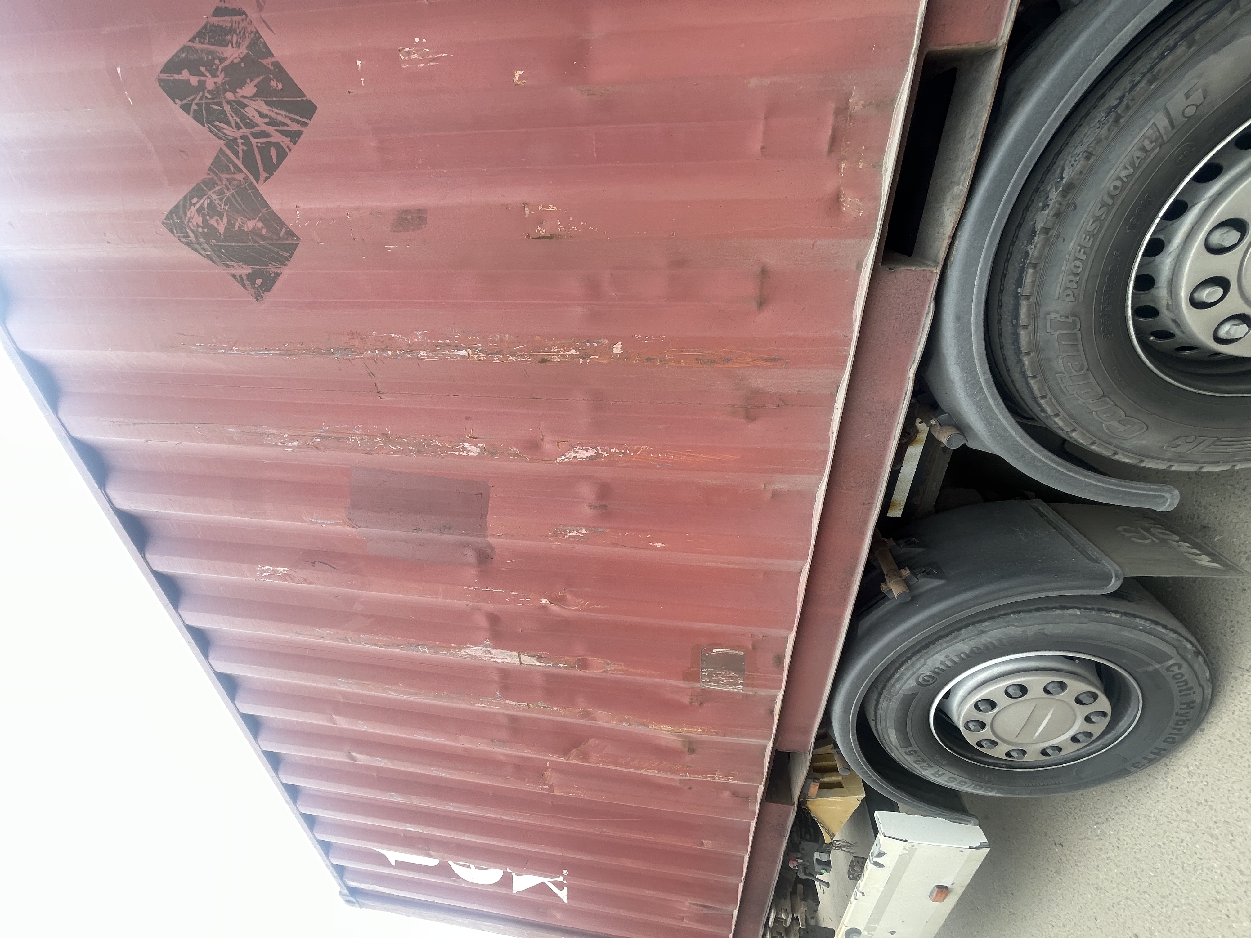 Морской контейнер TGHU1592869