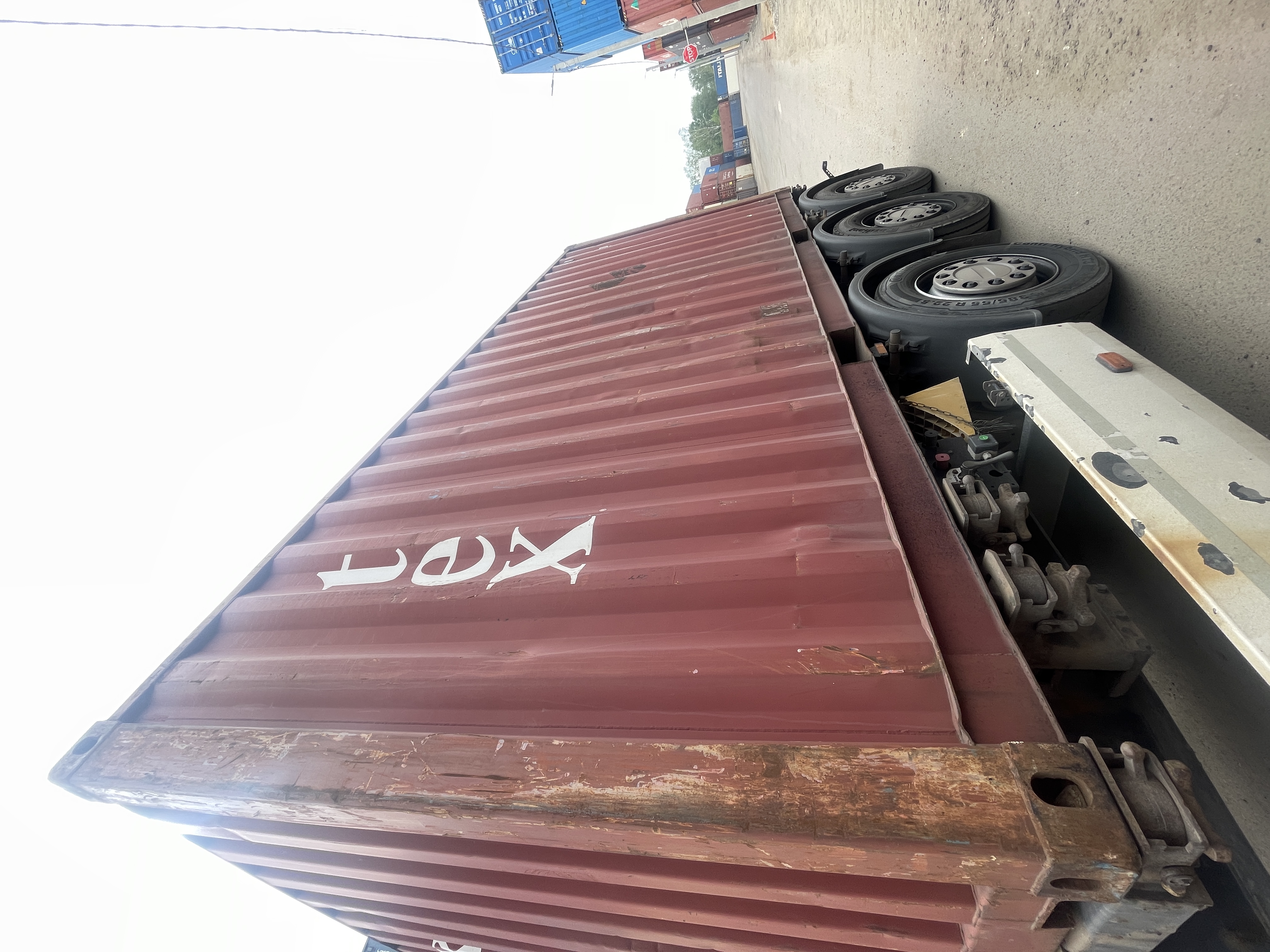 Морской контейнер TGHU1592869