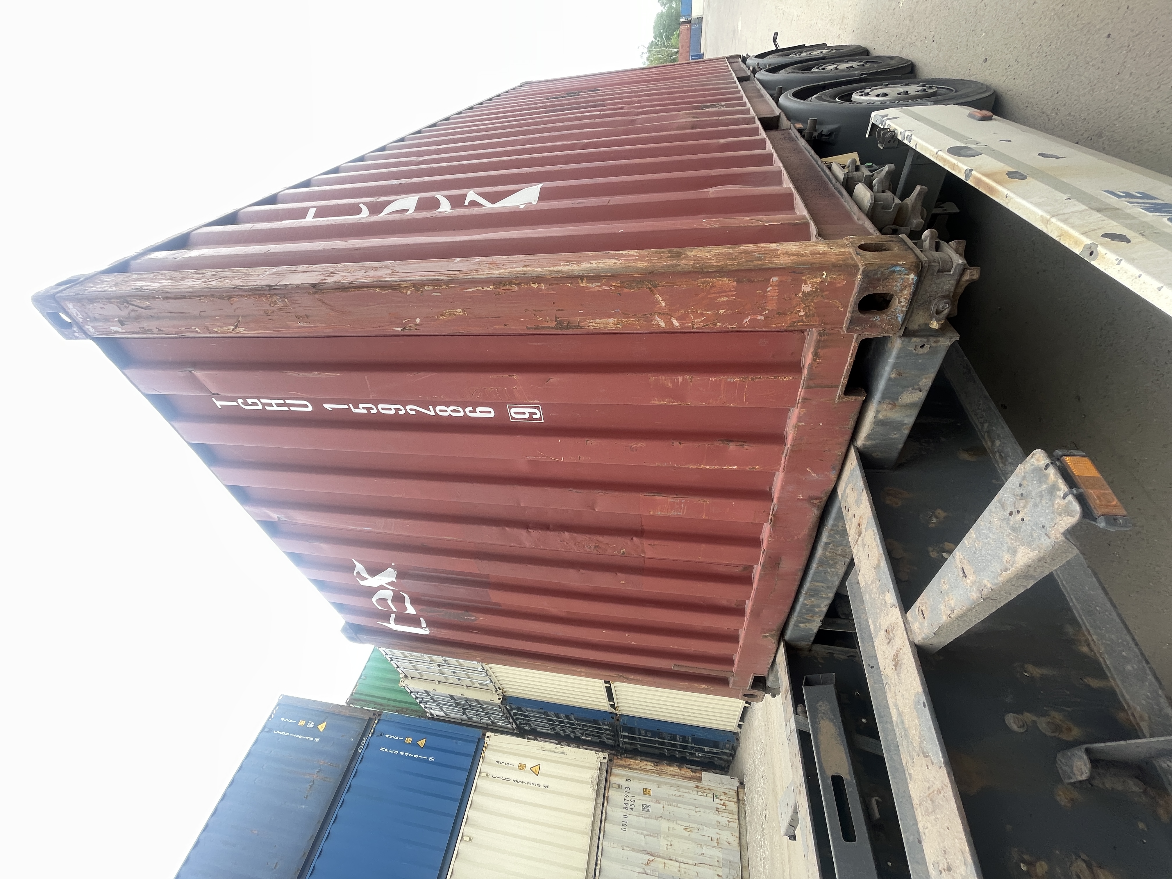 Морской контейнер TGHU1592869