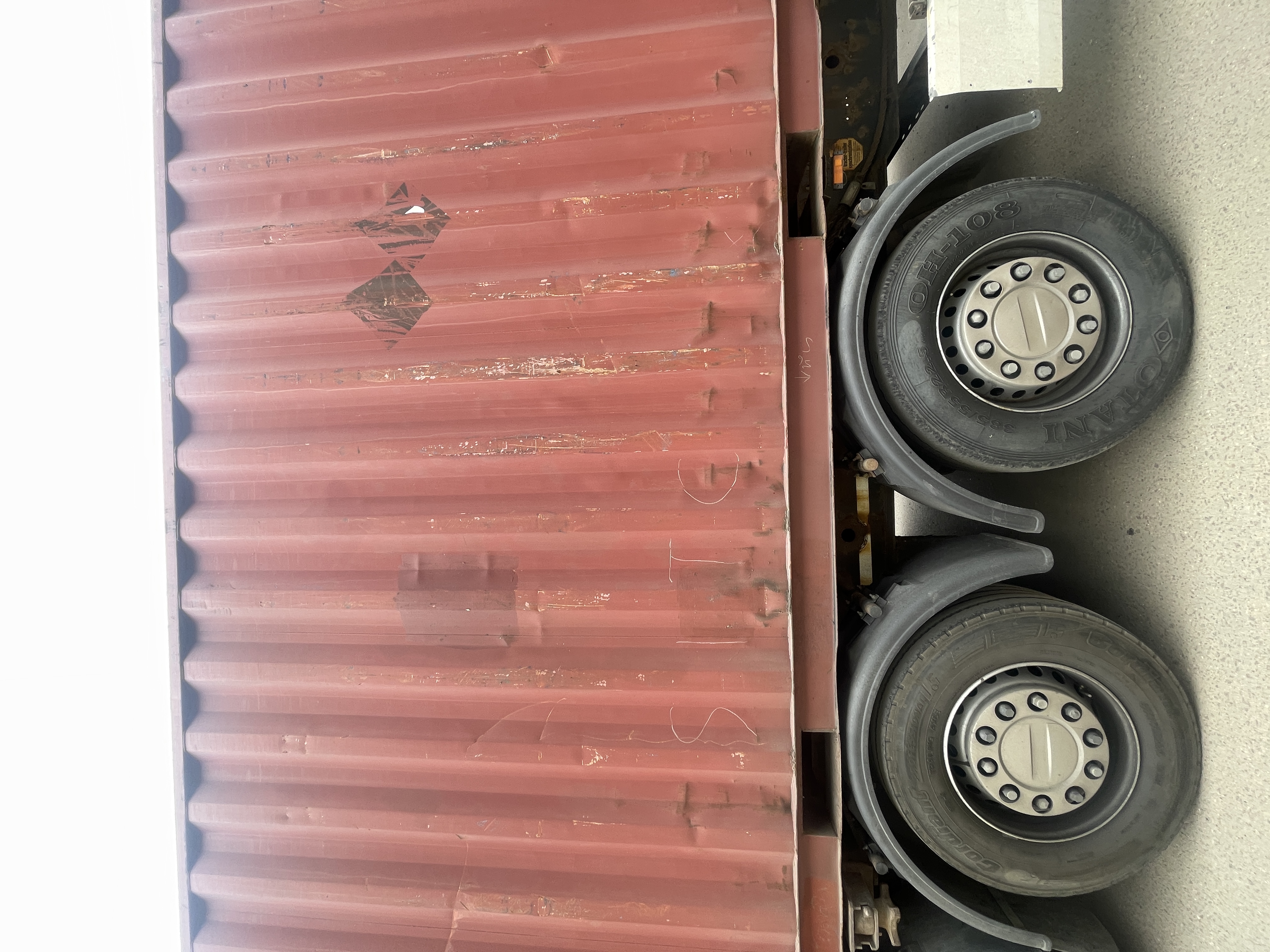 Морской контейнер TGHU1592869