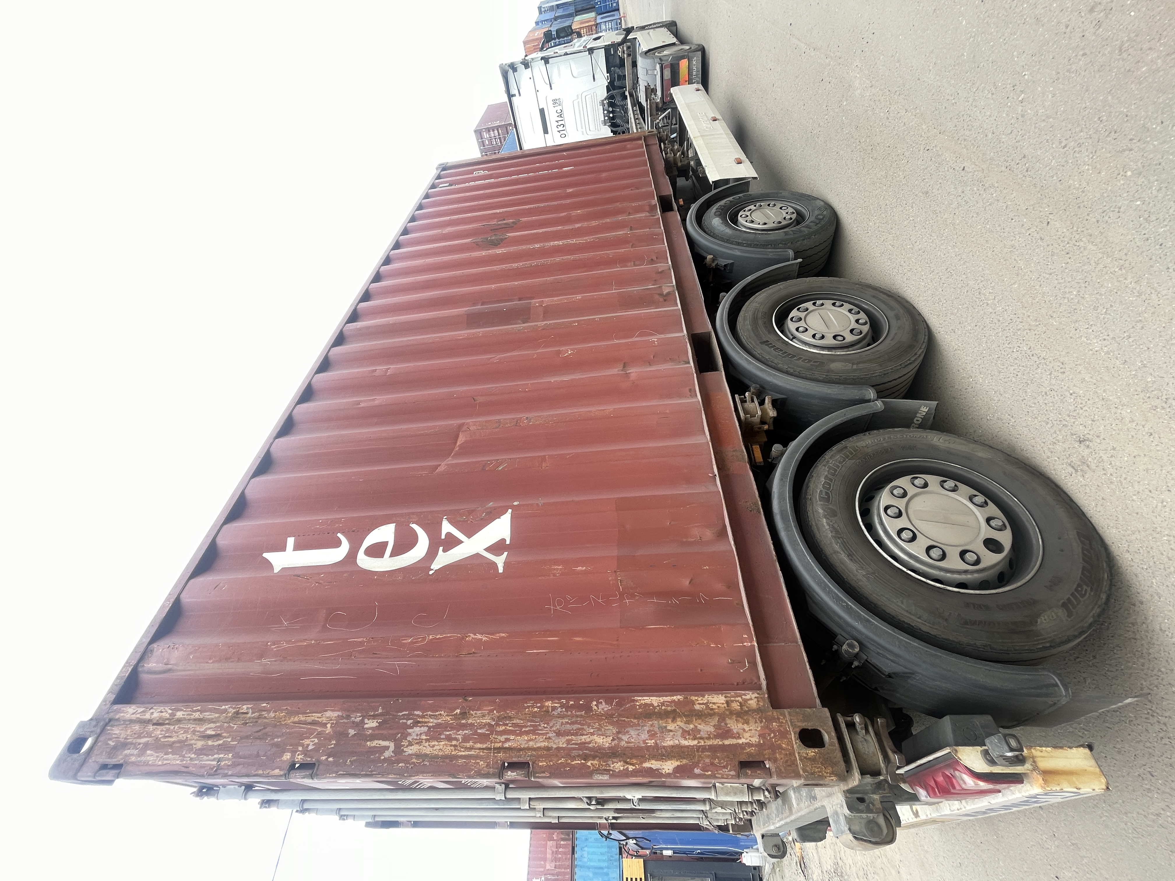 Морской контейнер TGHU1592869