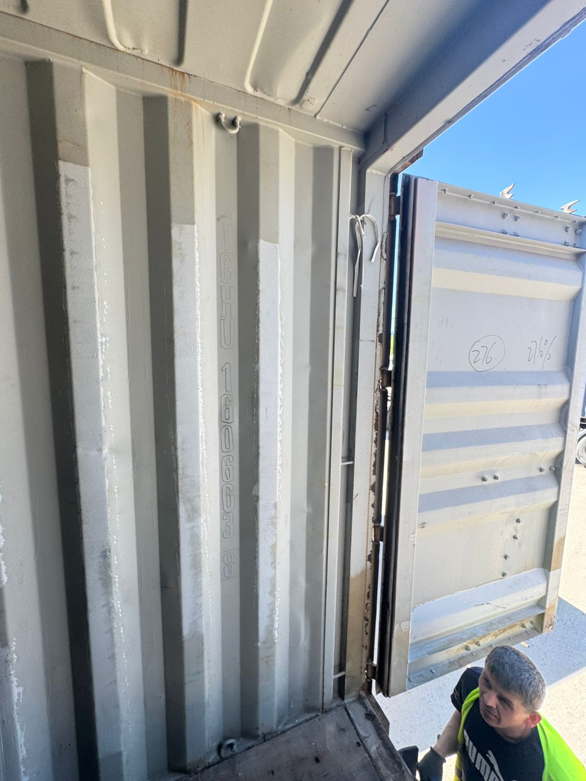 Морской контейнер TGHU1606638