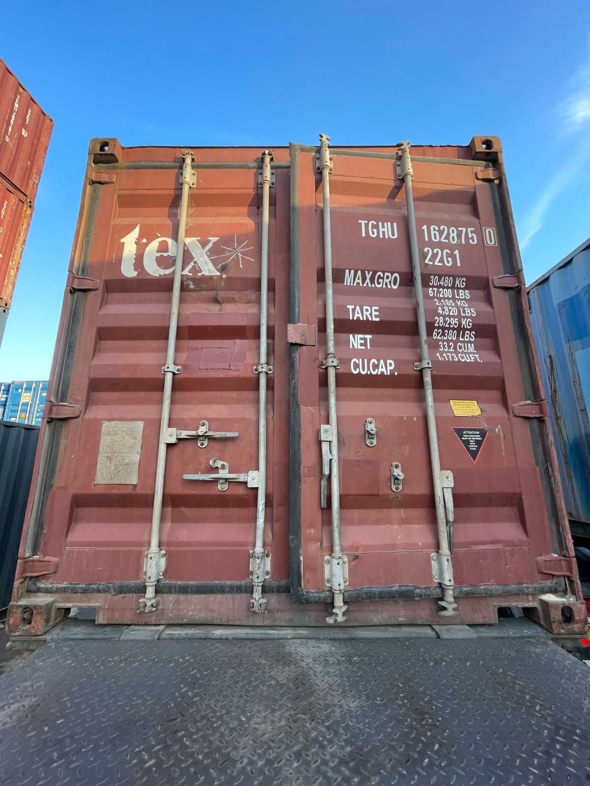 Морской контейнер TGHU1628750