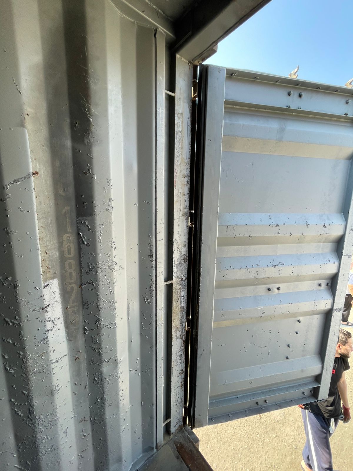 Морской контейнер TGHU1682540