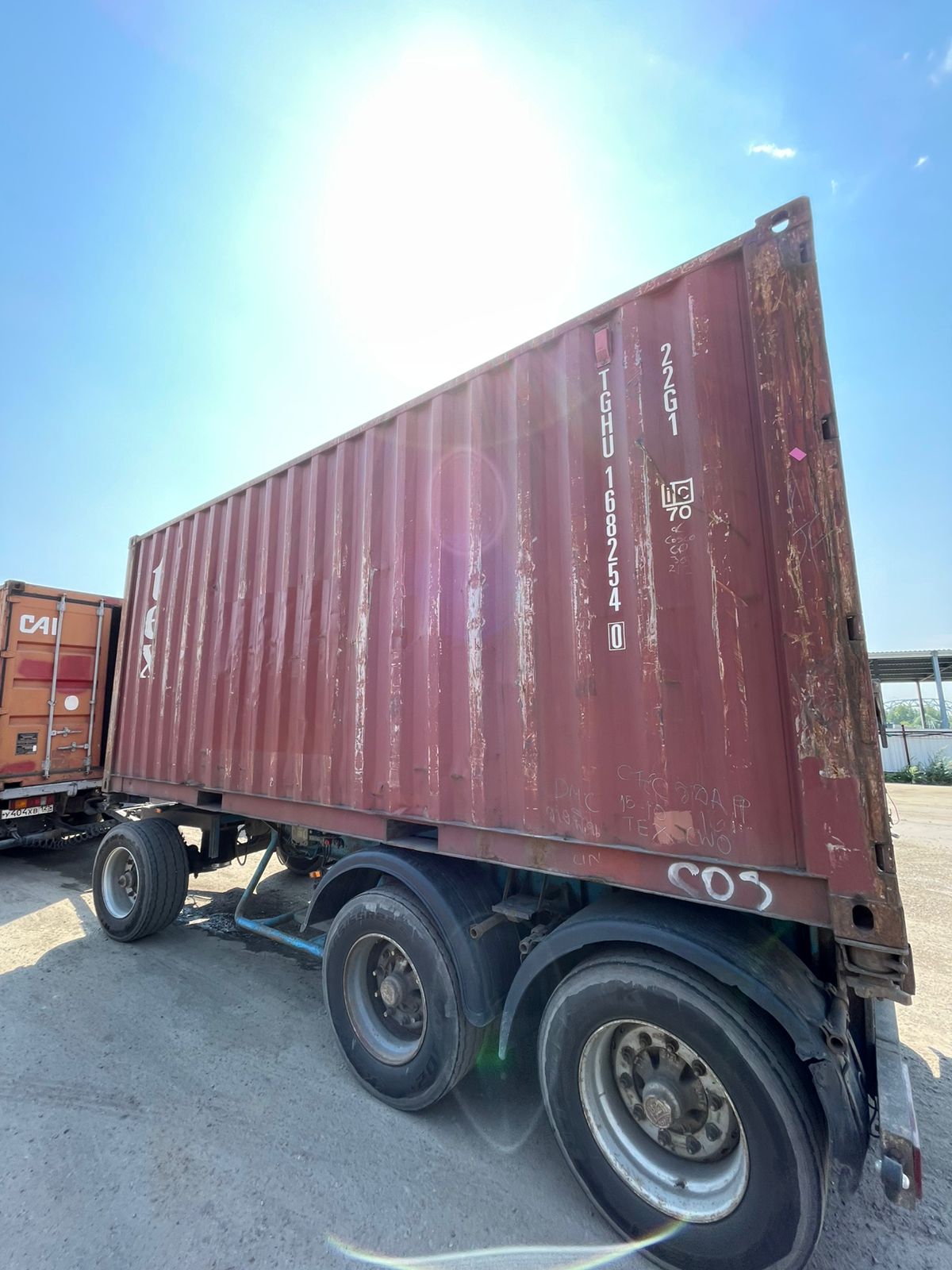 Морской контейнер TGHU1682540
