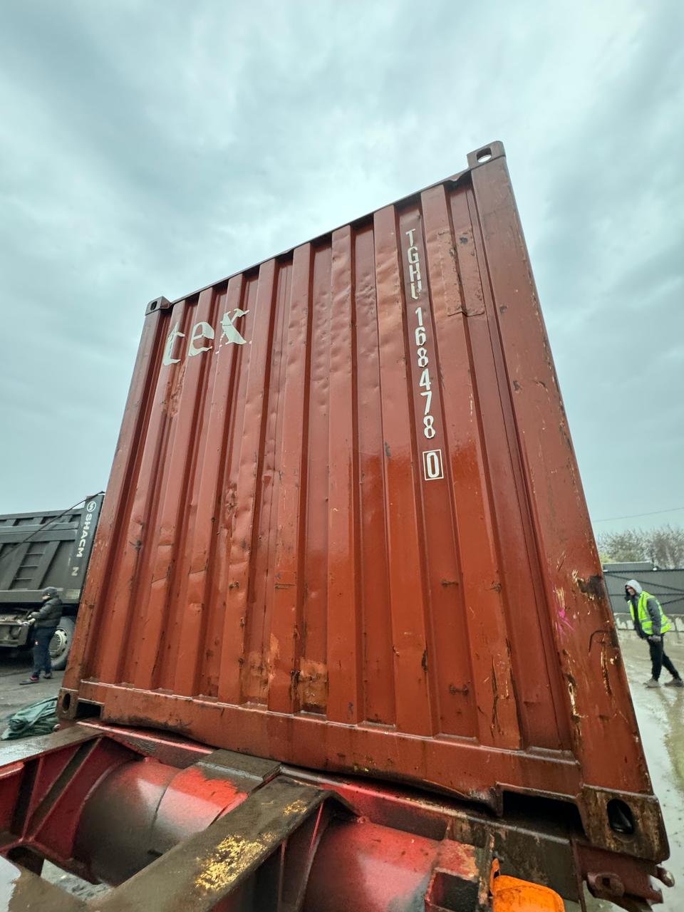 Морской контейнер TGHU1684780