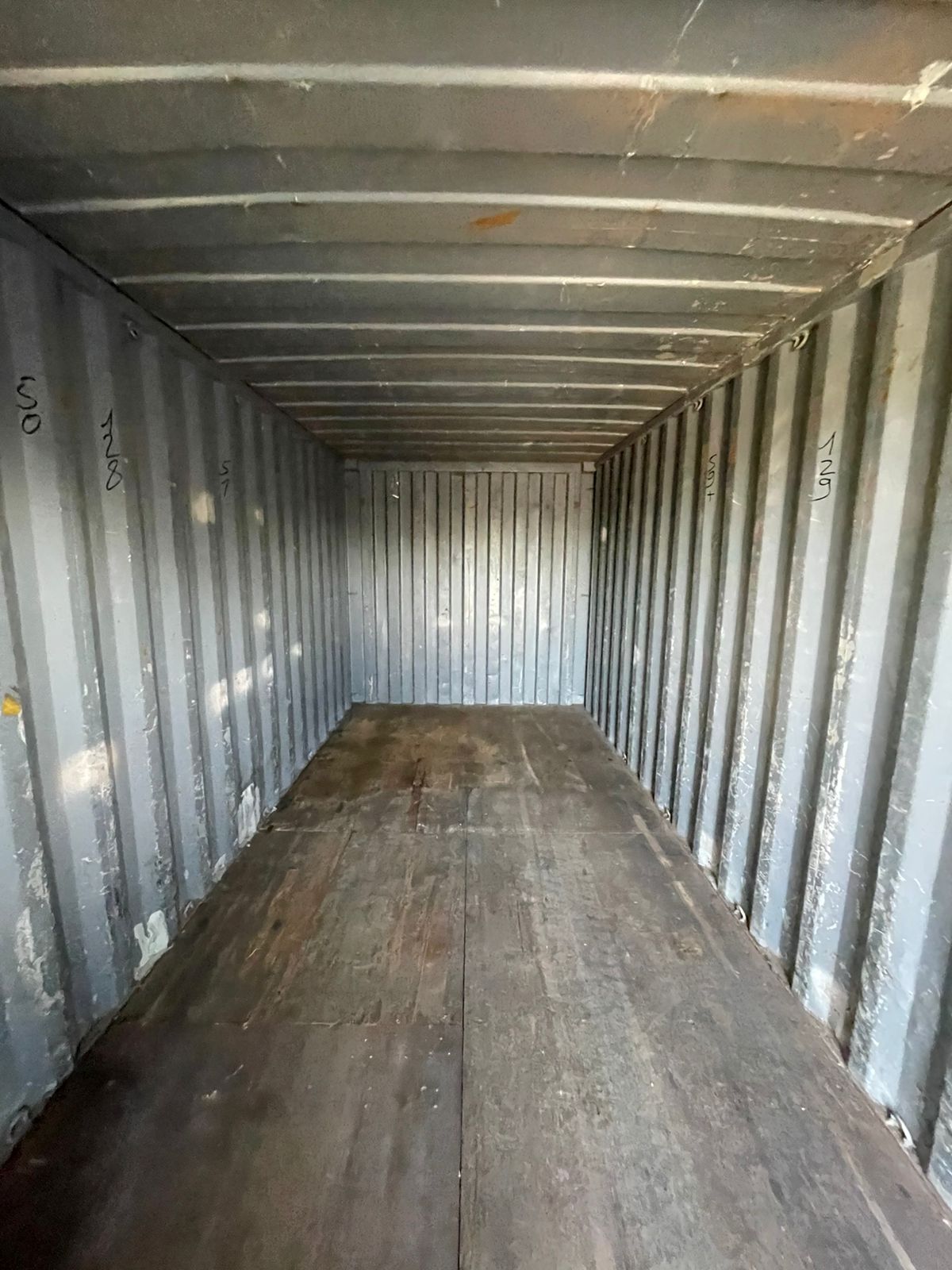 Морской контейнер TGHU1685323