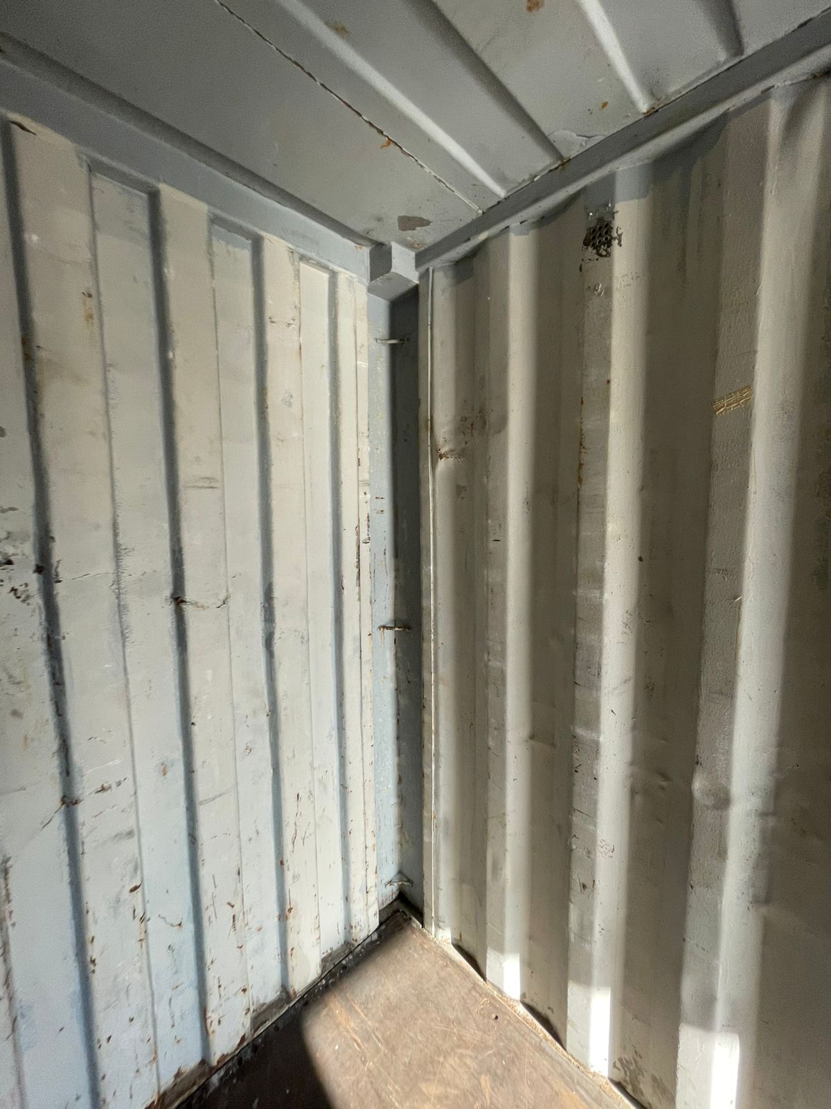 Морской контейнер TGHU1686736