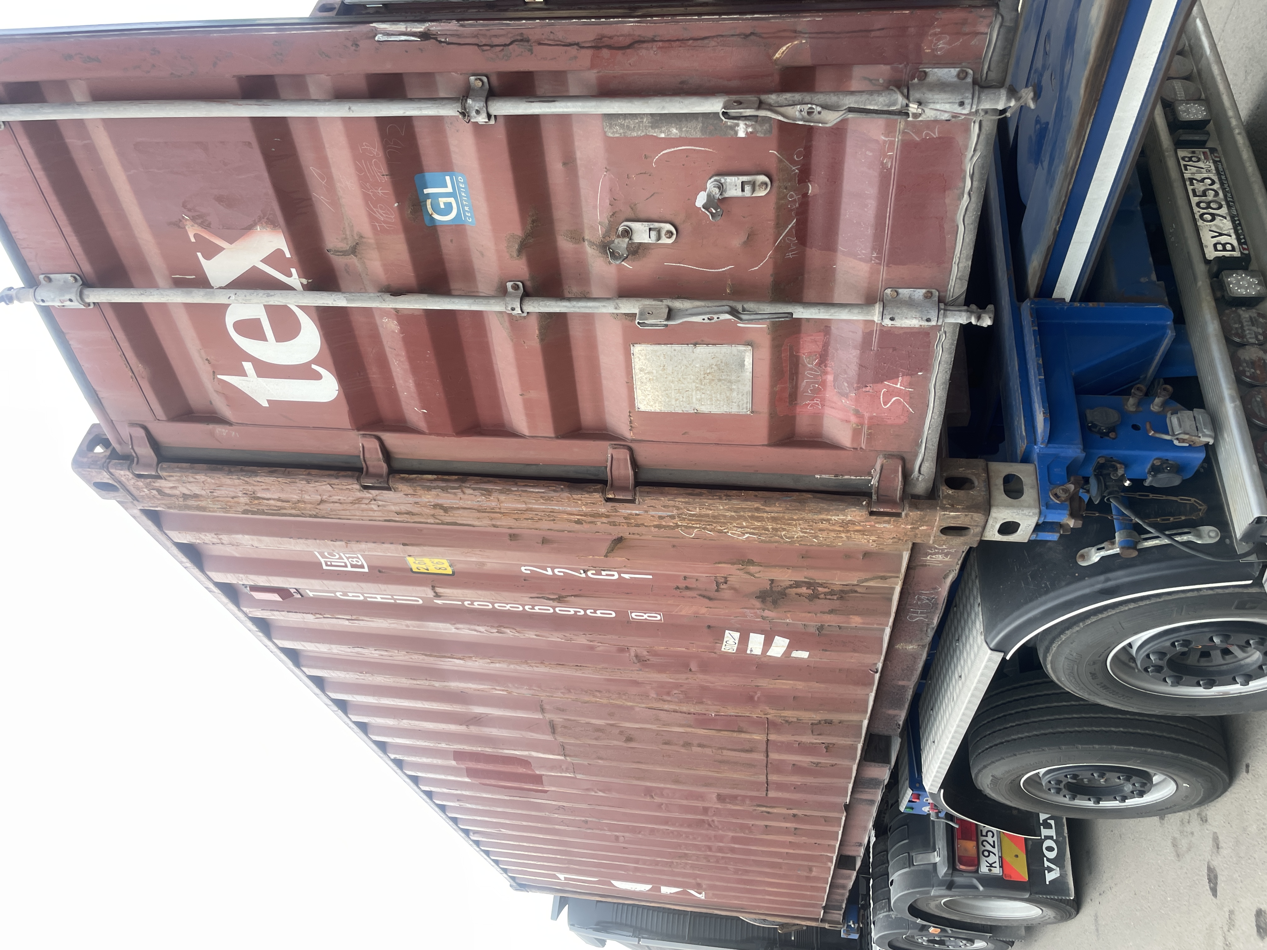 Морской контейнер TGHU1686968