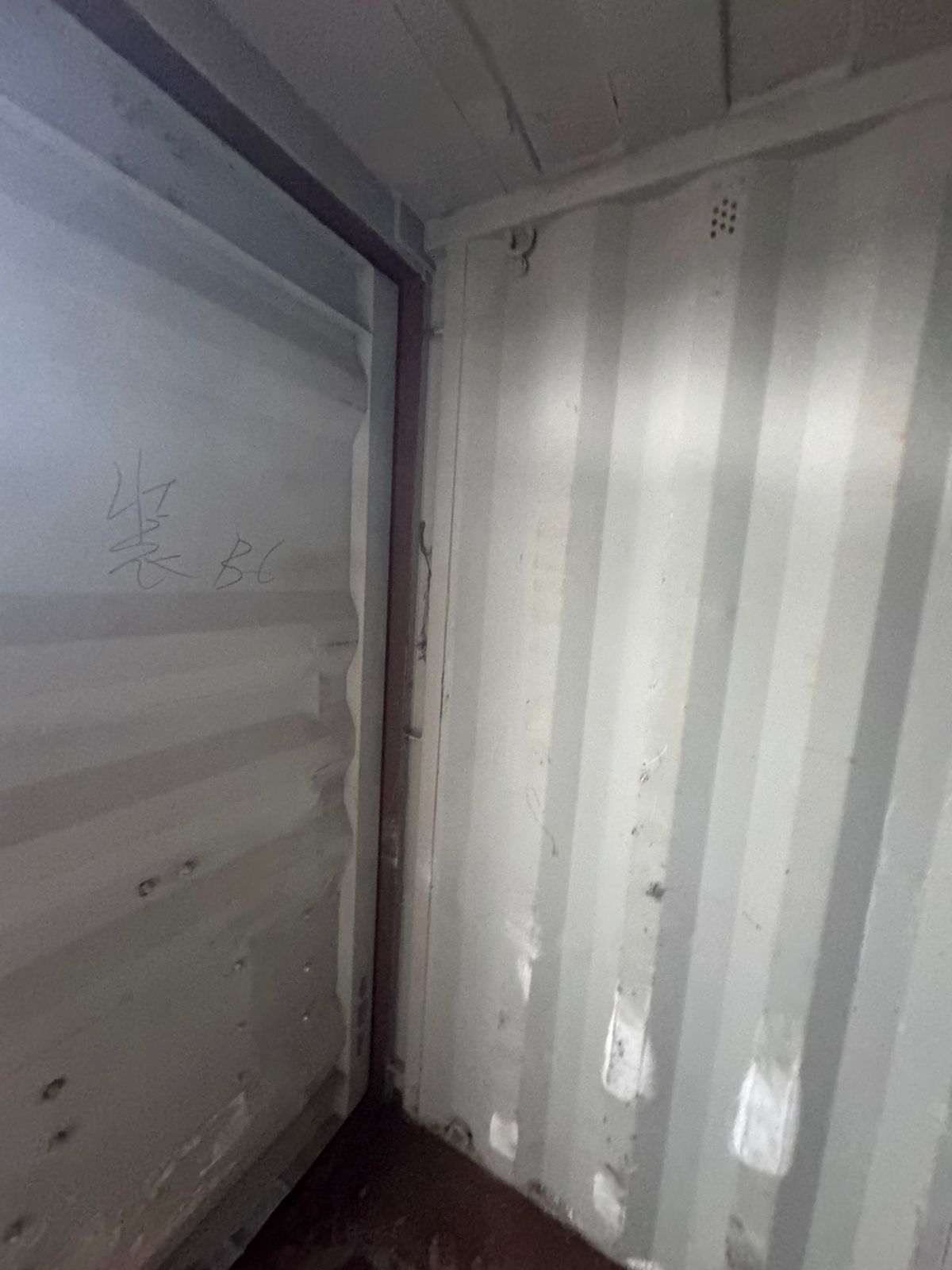 Морской контейнер TGHU1689057