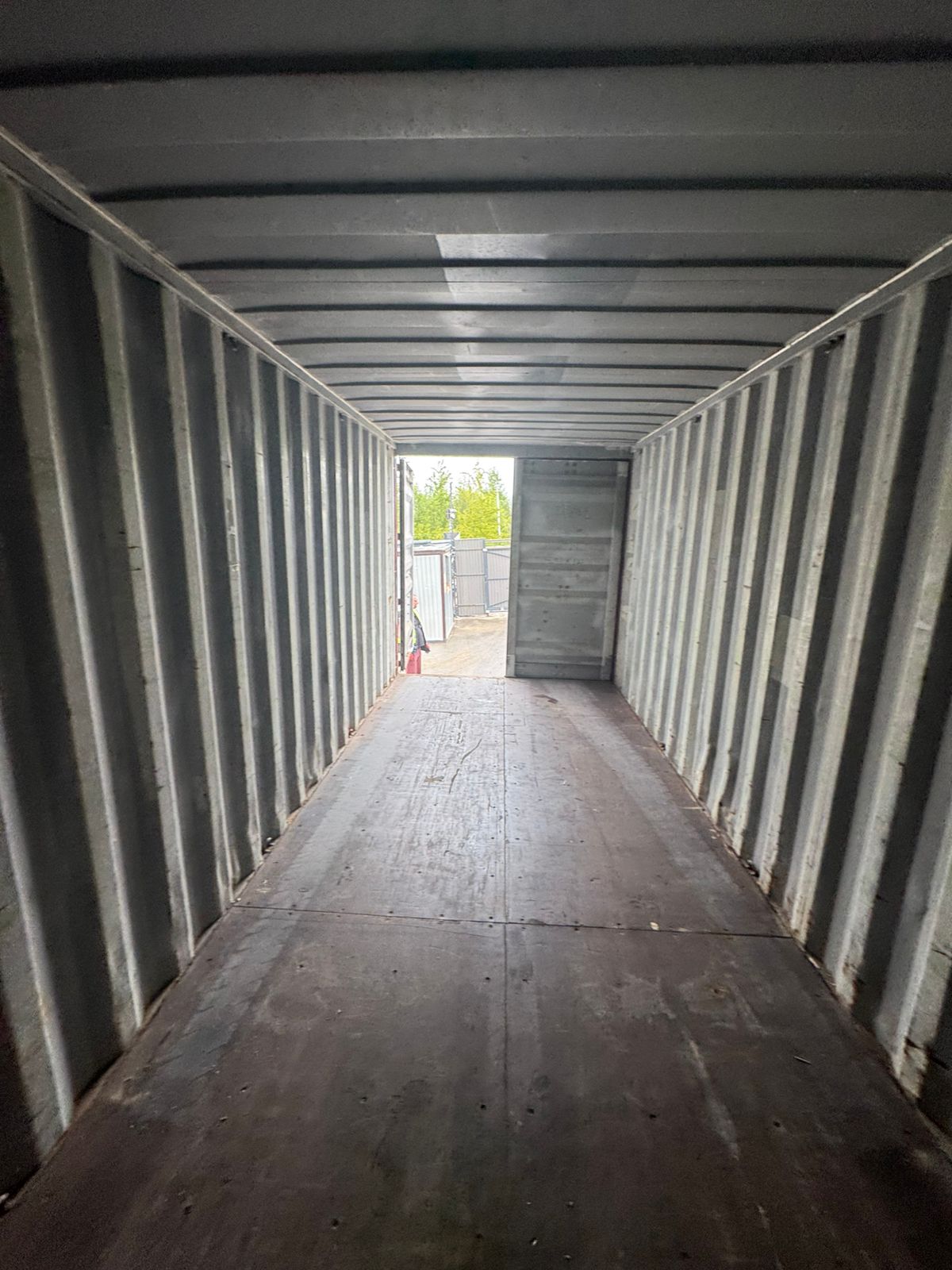 Морской контейнер TGHU1692868