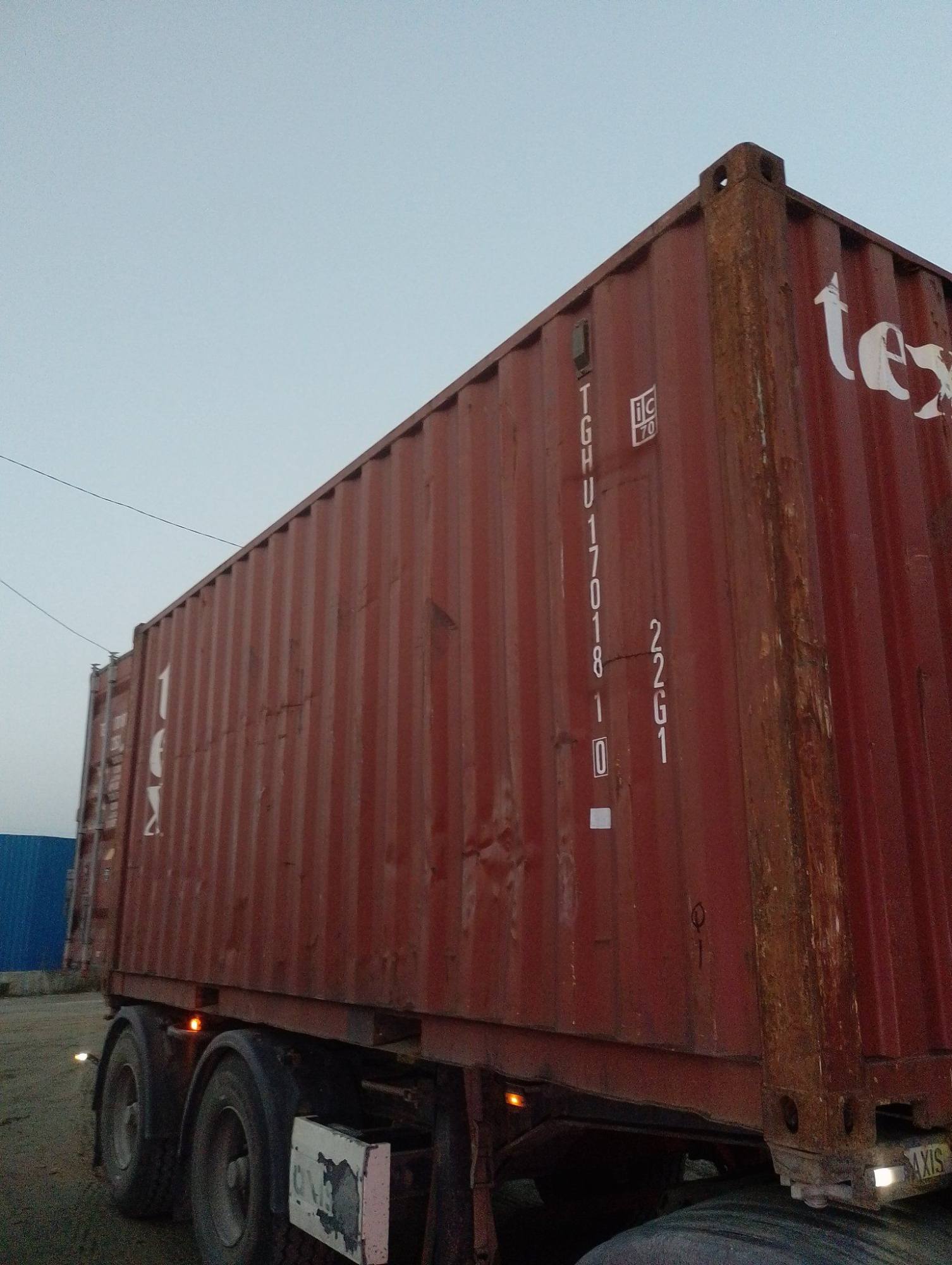Морской контейнер TGHU1701810
